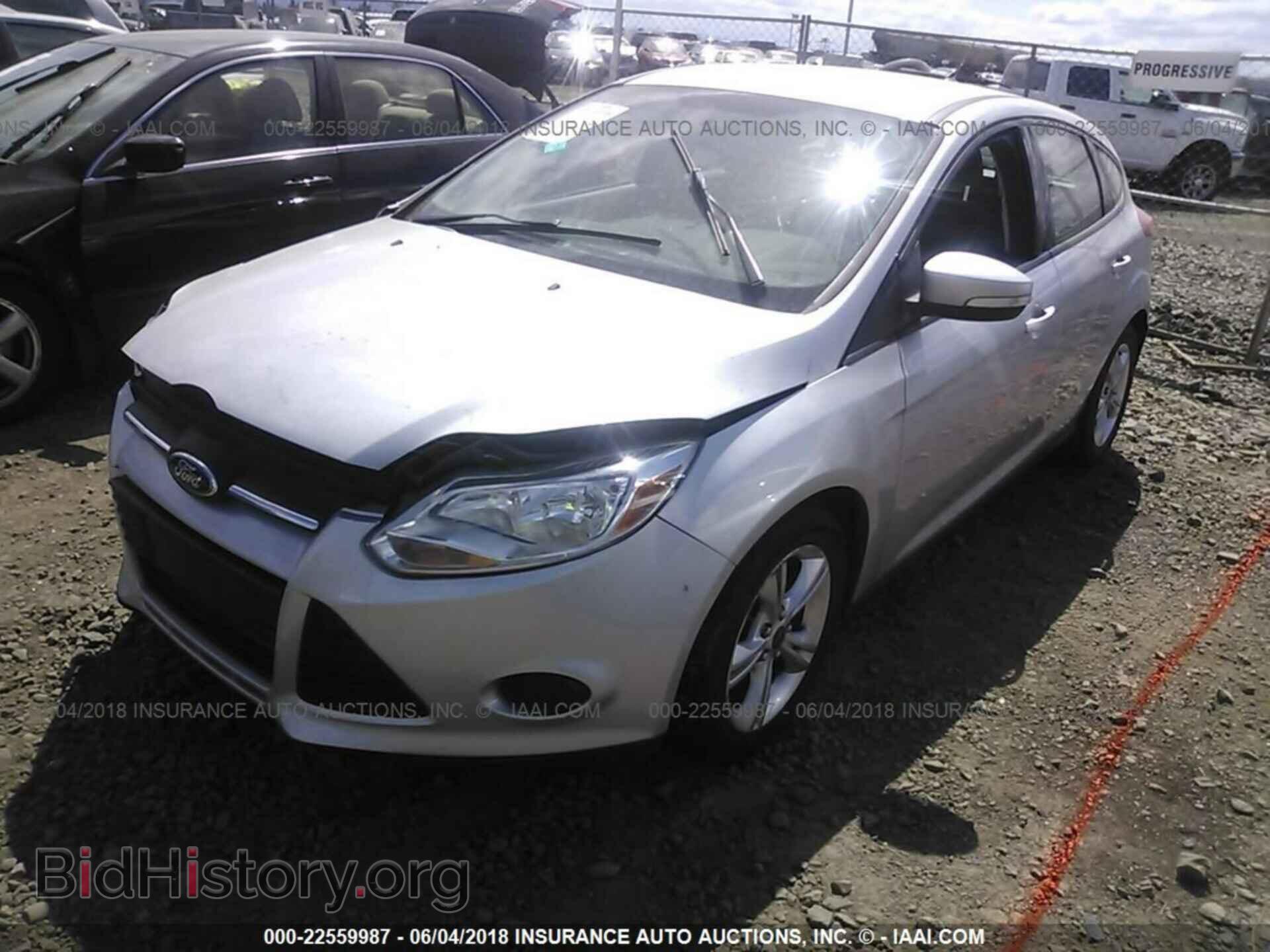 2013 Ford Focus - VIN: 1FADP3K2XDL374915 - Фото 2