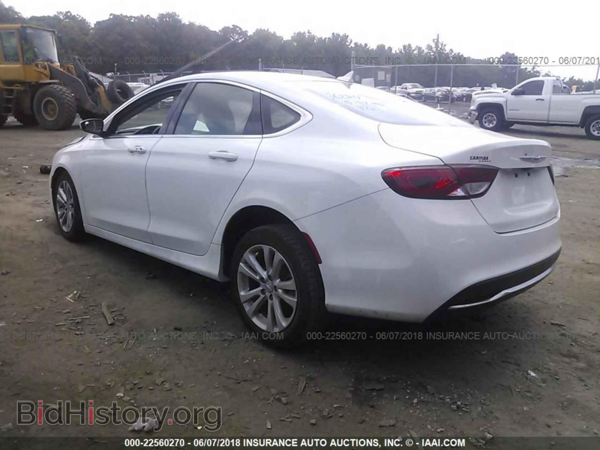 2016 Chrysler 200 - VIN: 1C3CCCAB9GN143682 - Фото 3
