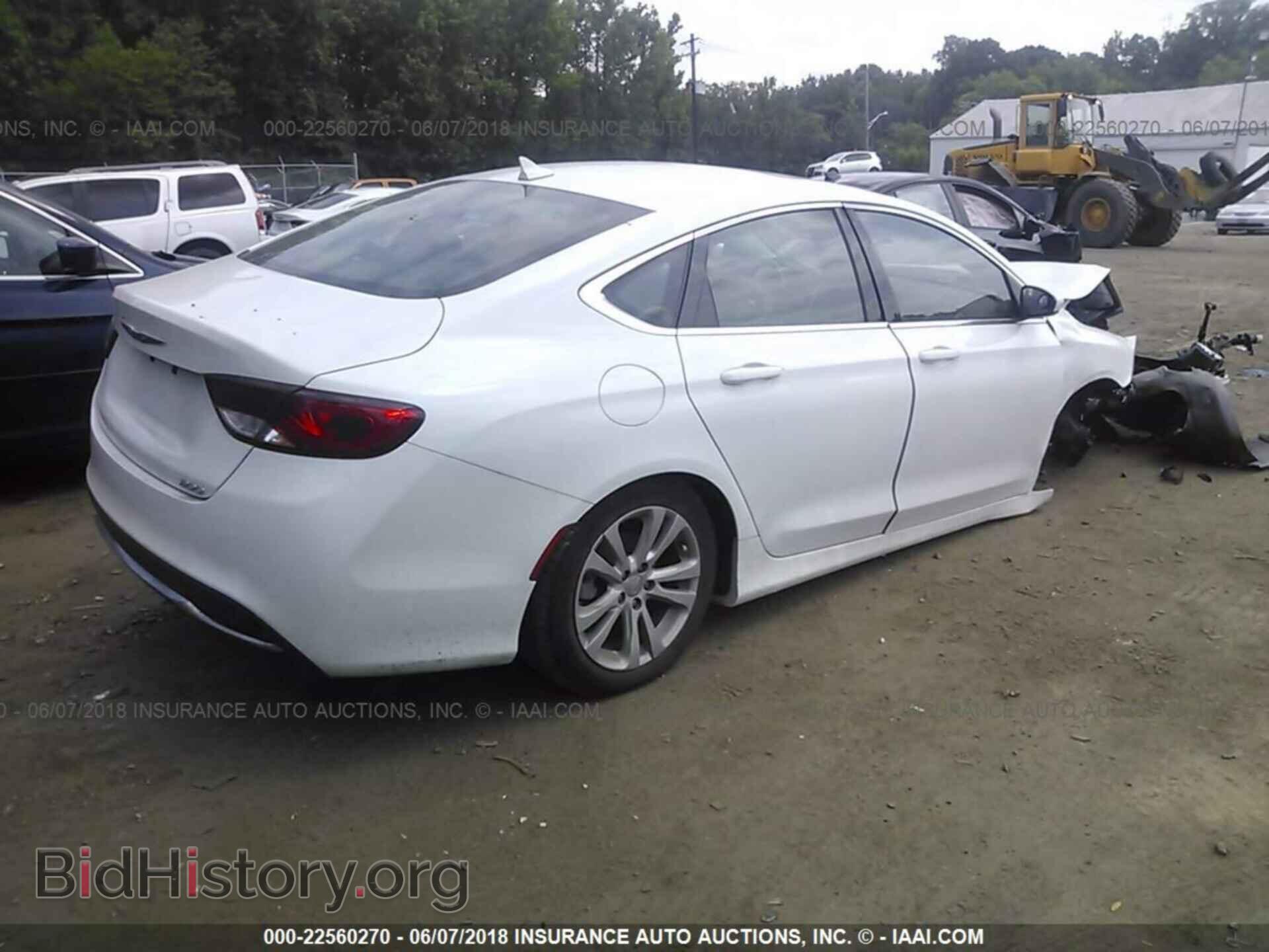 2016 Chrysler 200 - VIN: 1C3CCCAB9GN143682 - Фото 4