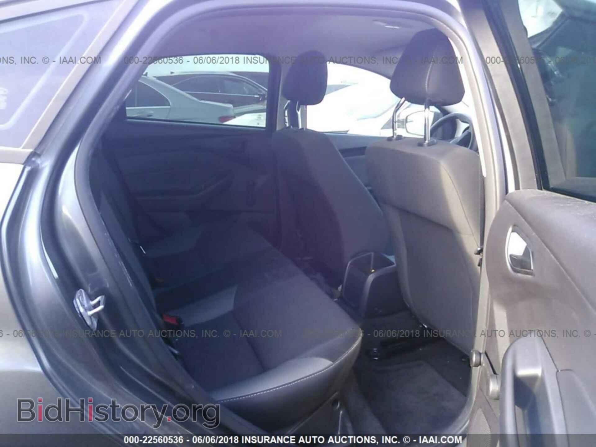 2014 Ford Focus - VIN: 1FADP3E22EL168260 - Photo 8