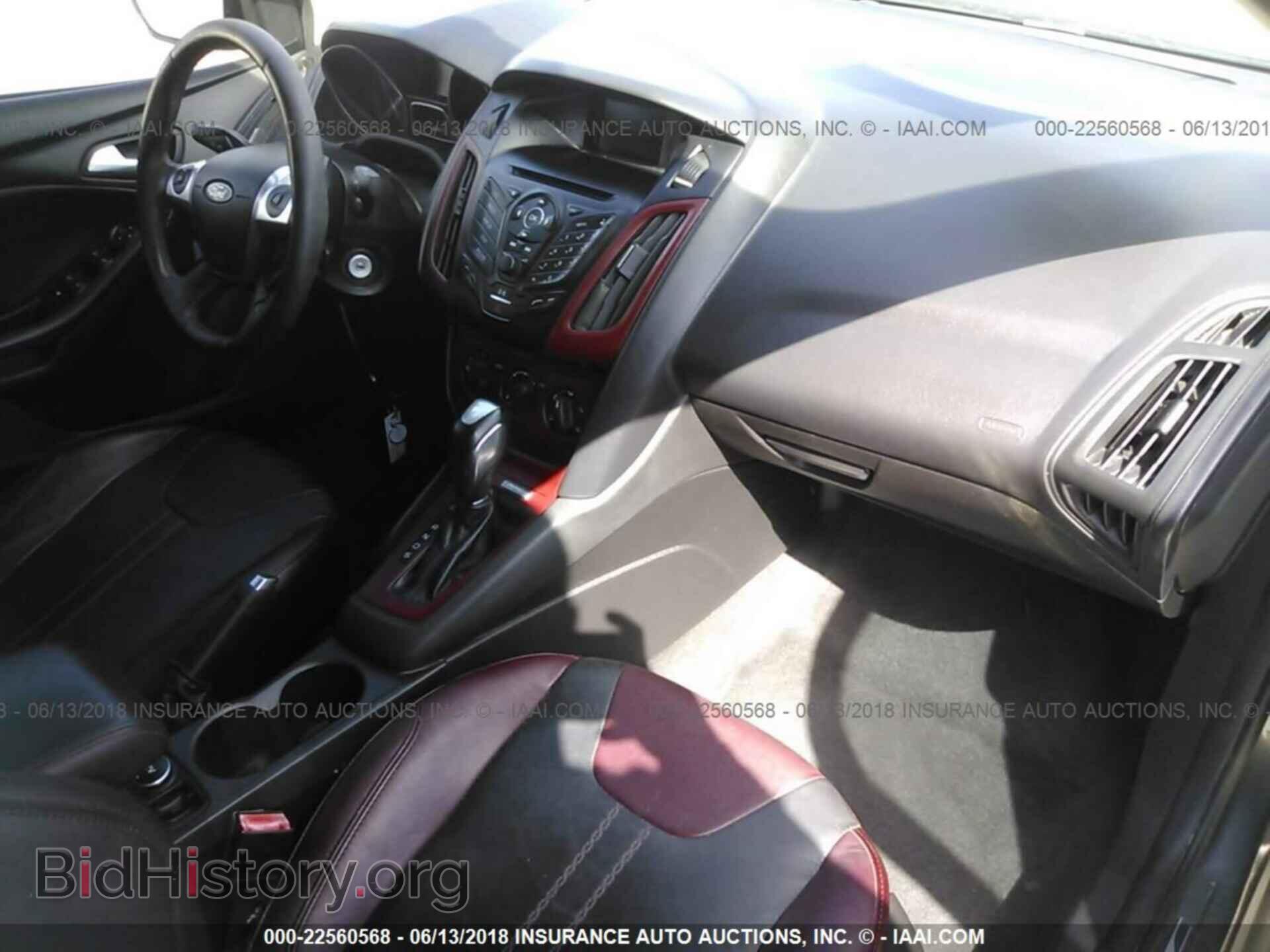 2012 Ford Focus - VIN: 1FAHP3F26CL450303 - Фото 5