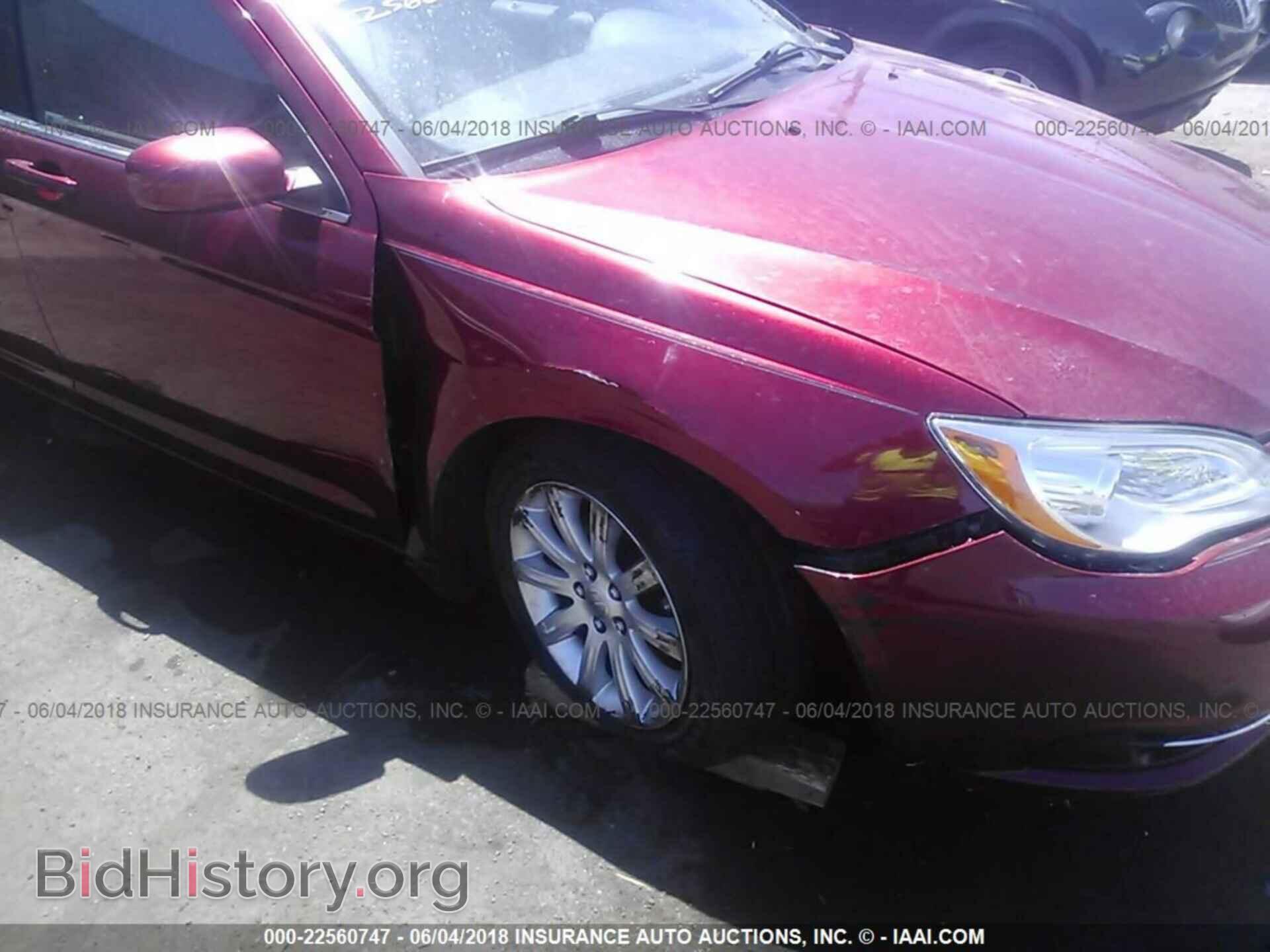2013 Chrysler 200 - VIN: 1C3CCBBB0DN578384 - Фото 6