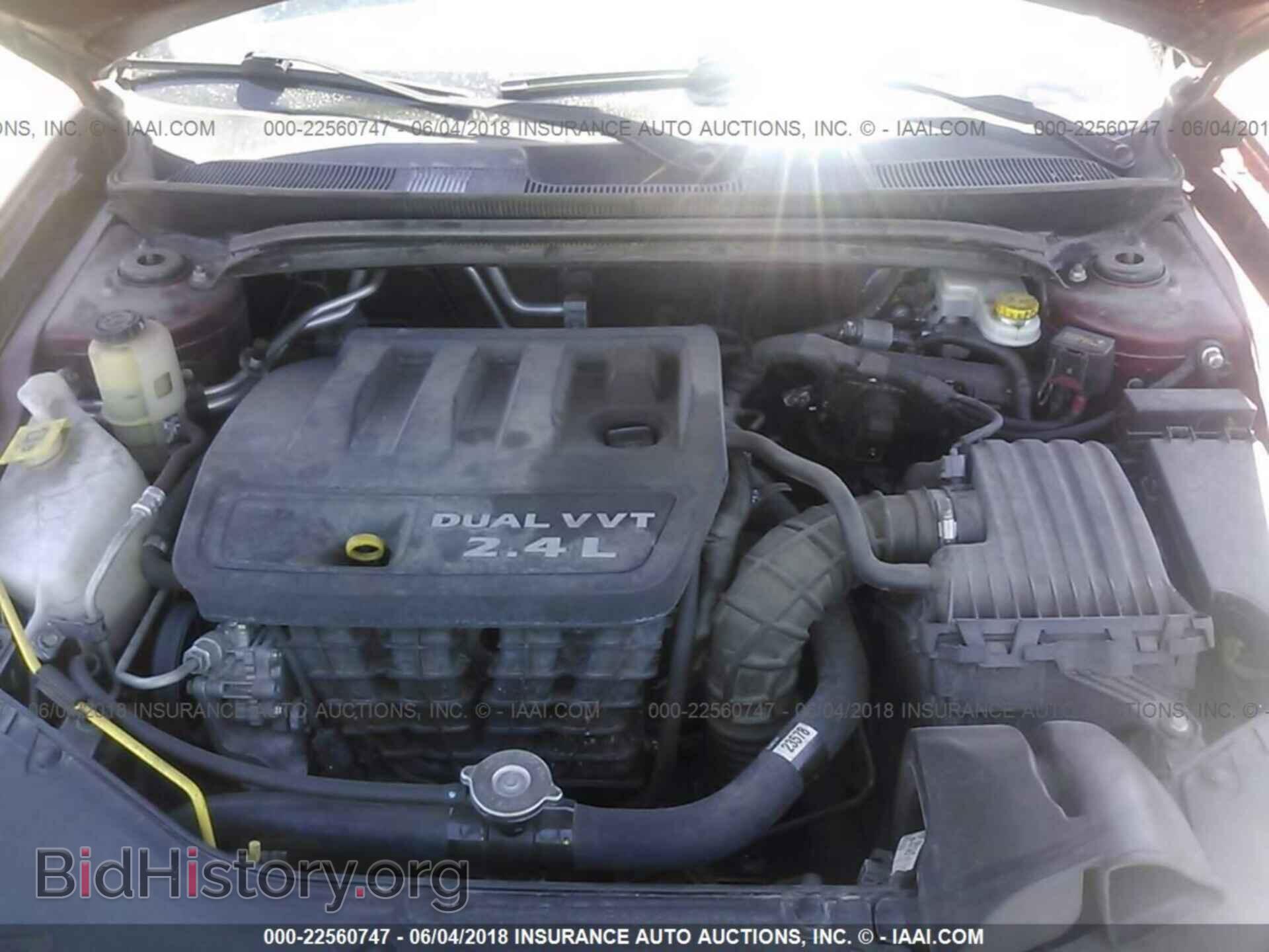 2013 Chrysler 200 - VIN: 1C3CCBBB0DN578384 - Фото 10