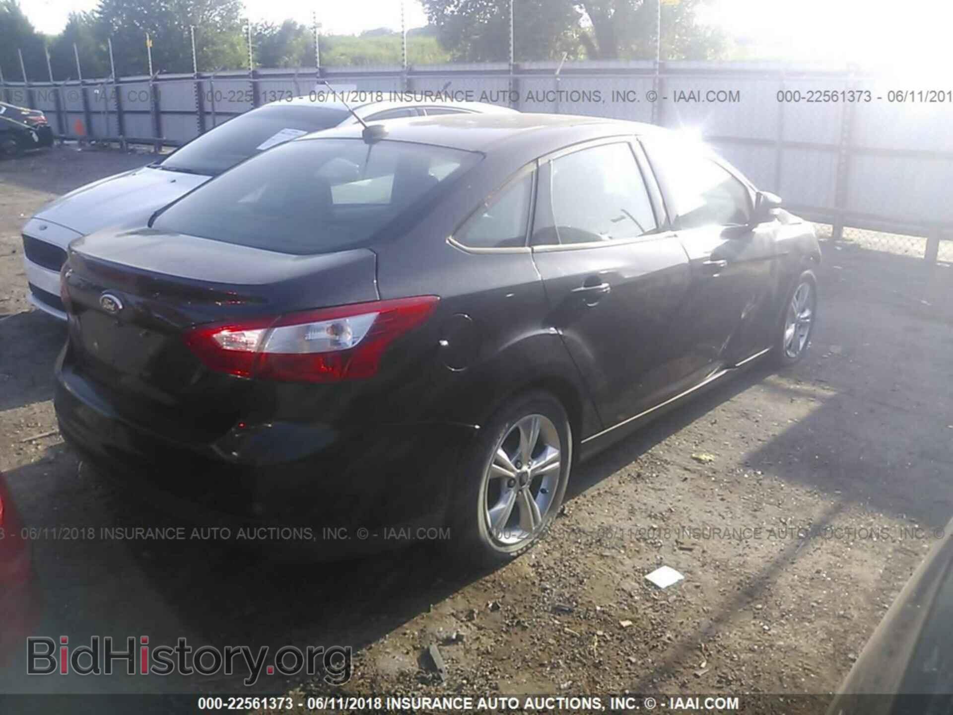 2013 Ford Focus - VIN: 1FADP3F29DL353225 - Photo 4
