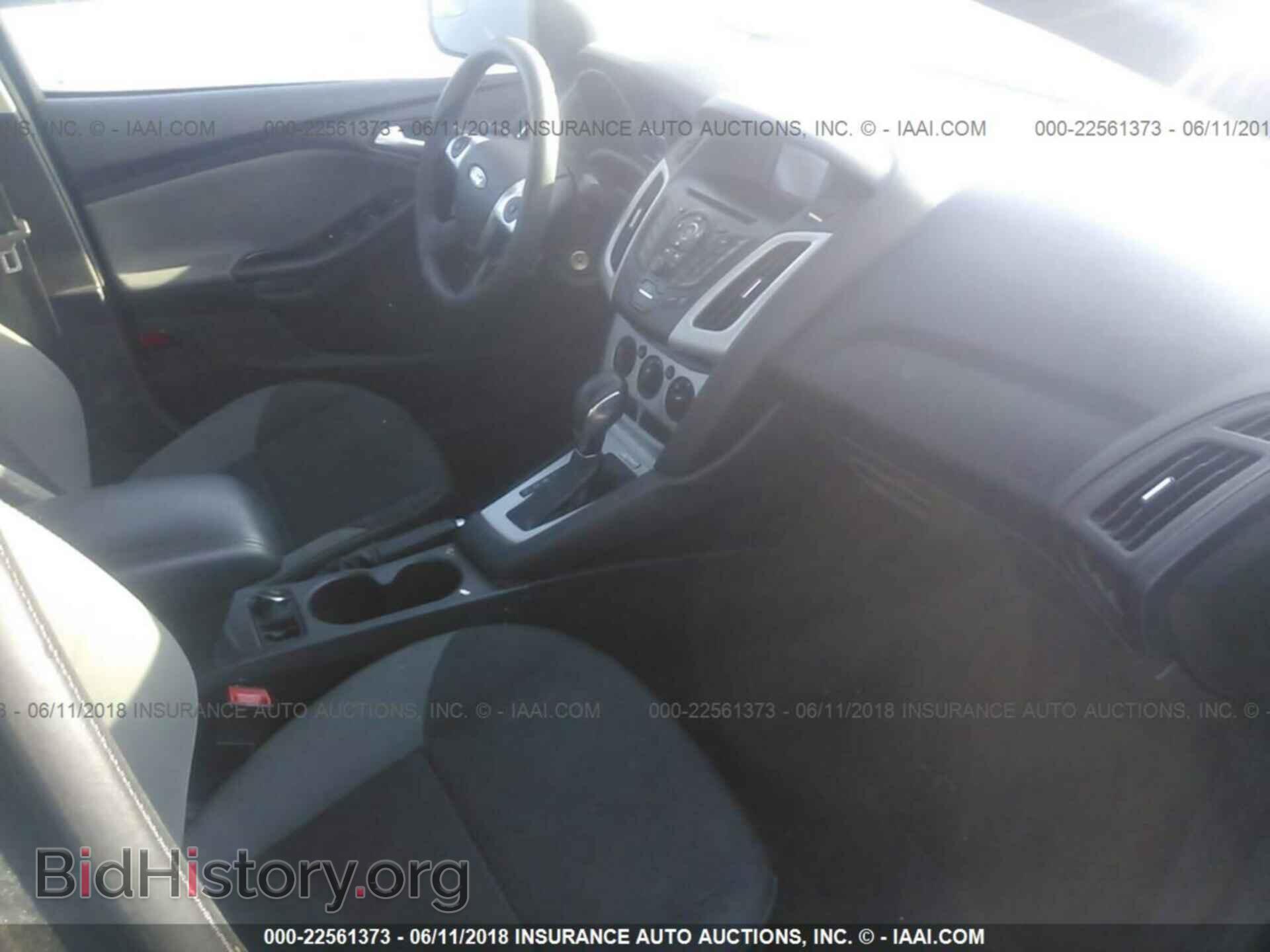 2013 Ford Focus - VIN: 1FADP3F29DL353225 - Photo 5