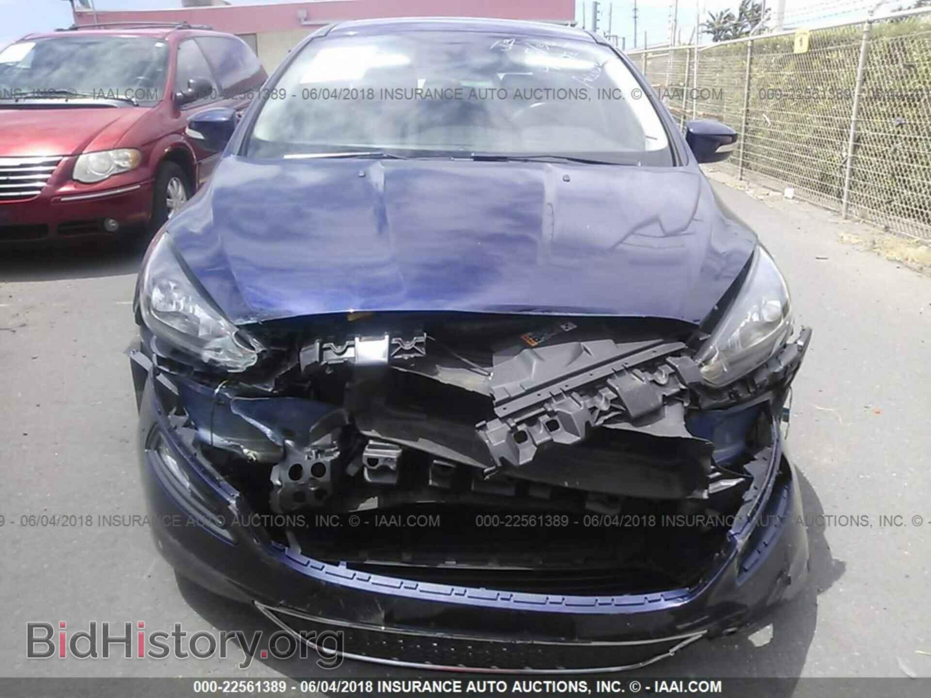 2016 Ford Focus - VIN: 1FADP3K23GL319405 - Photo 6
