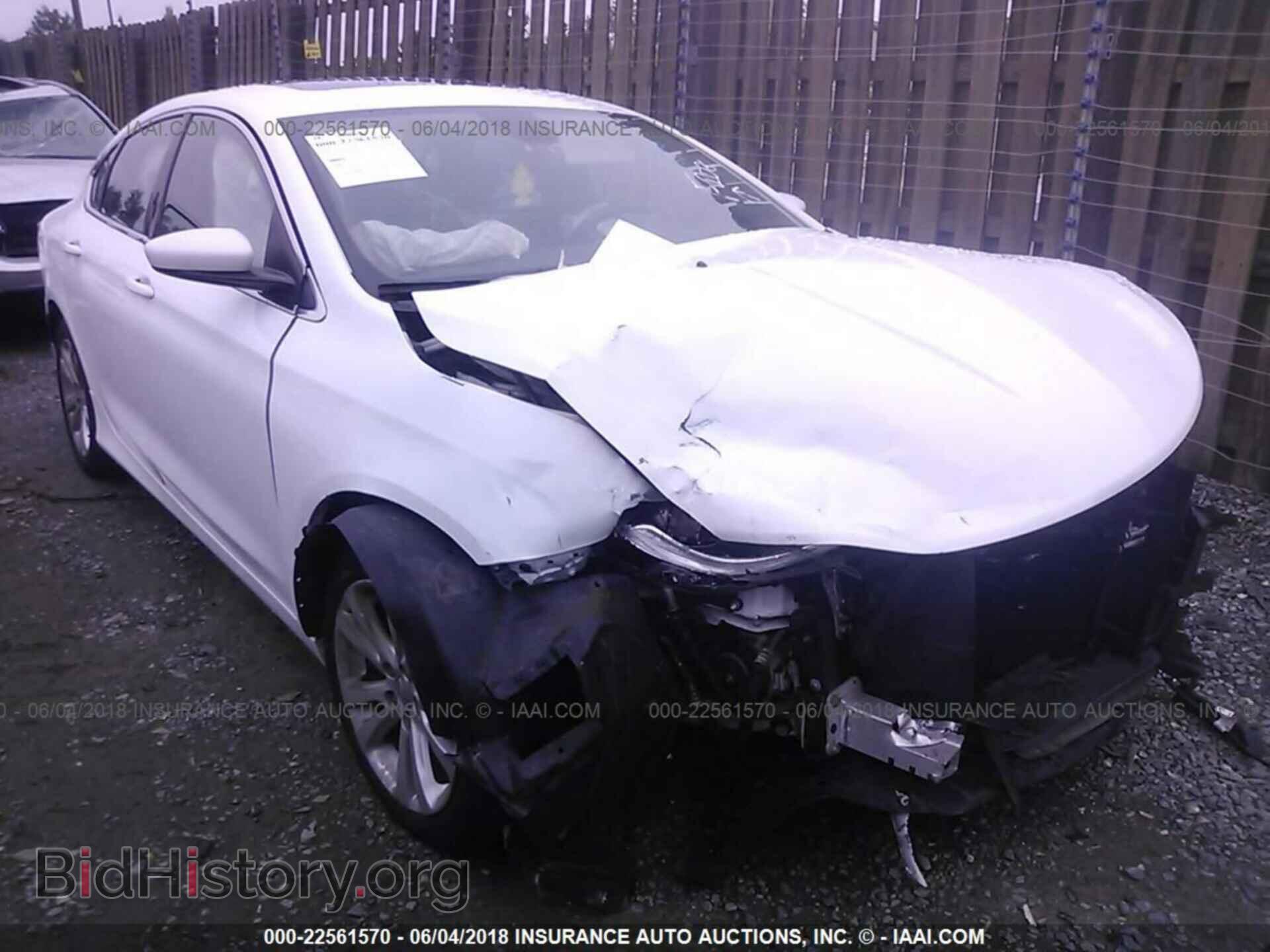 Photo 1C3CCCAB2FN674303 - Chrysler 200 2015