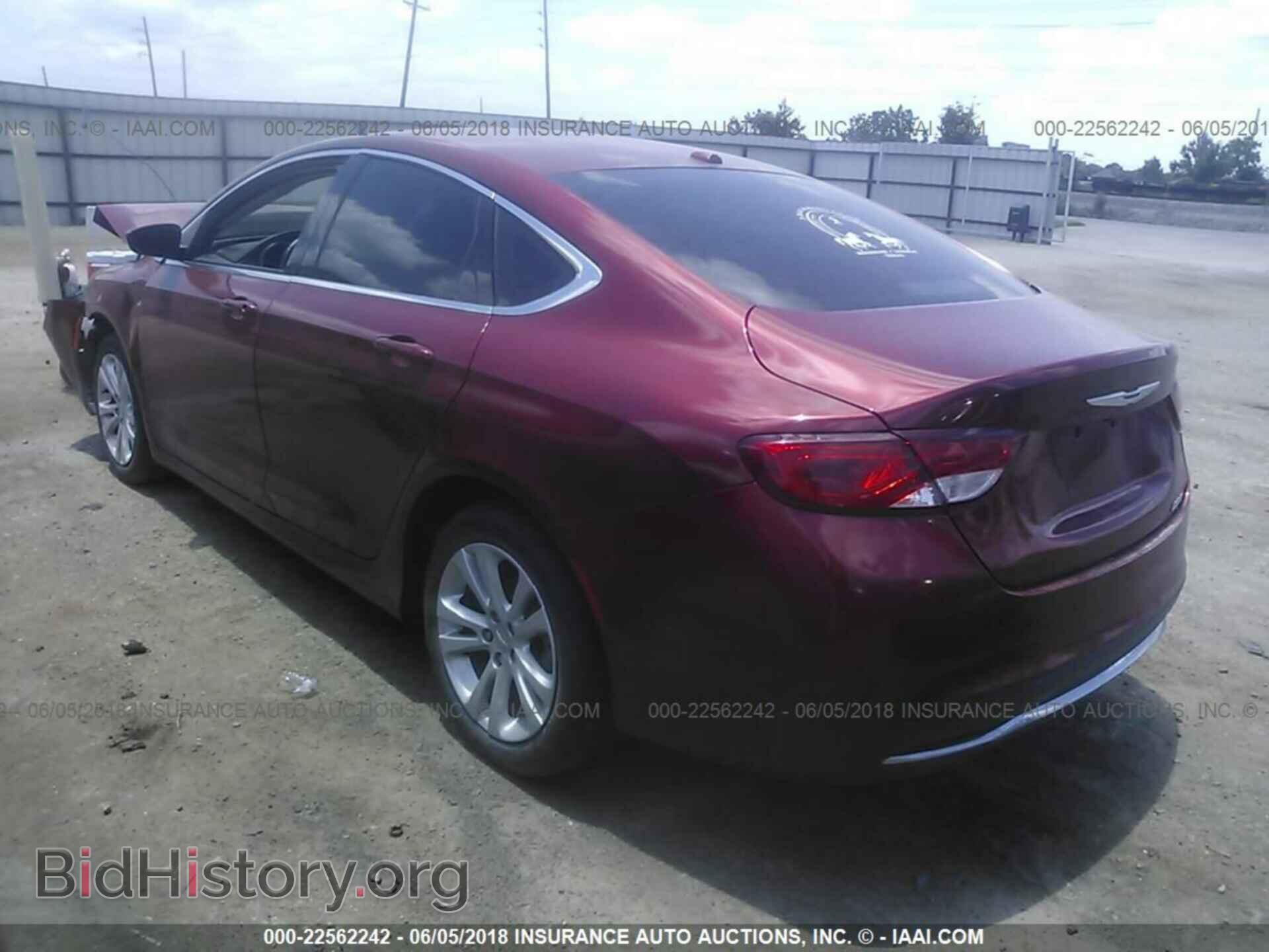 2015 Chrysler 200 - VIN: 1C3CCCAB3FN652519 - Photo 3