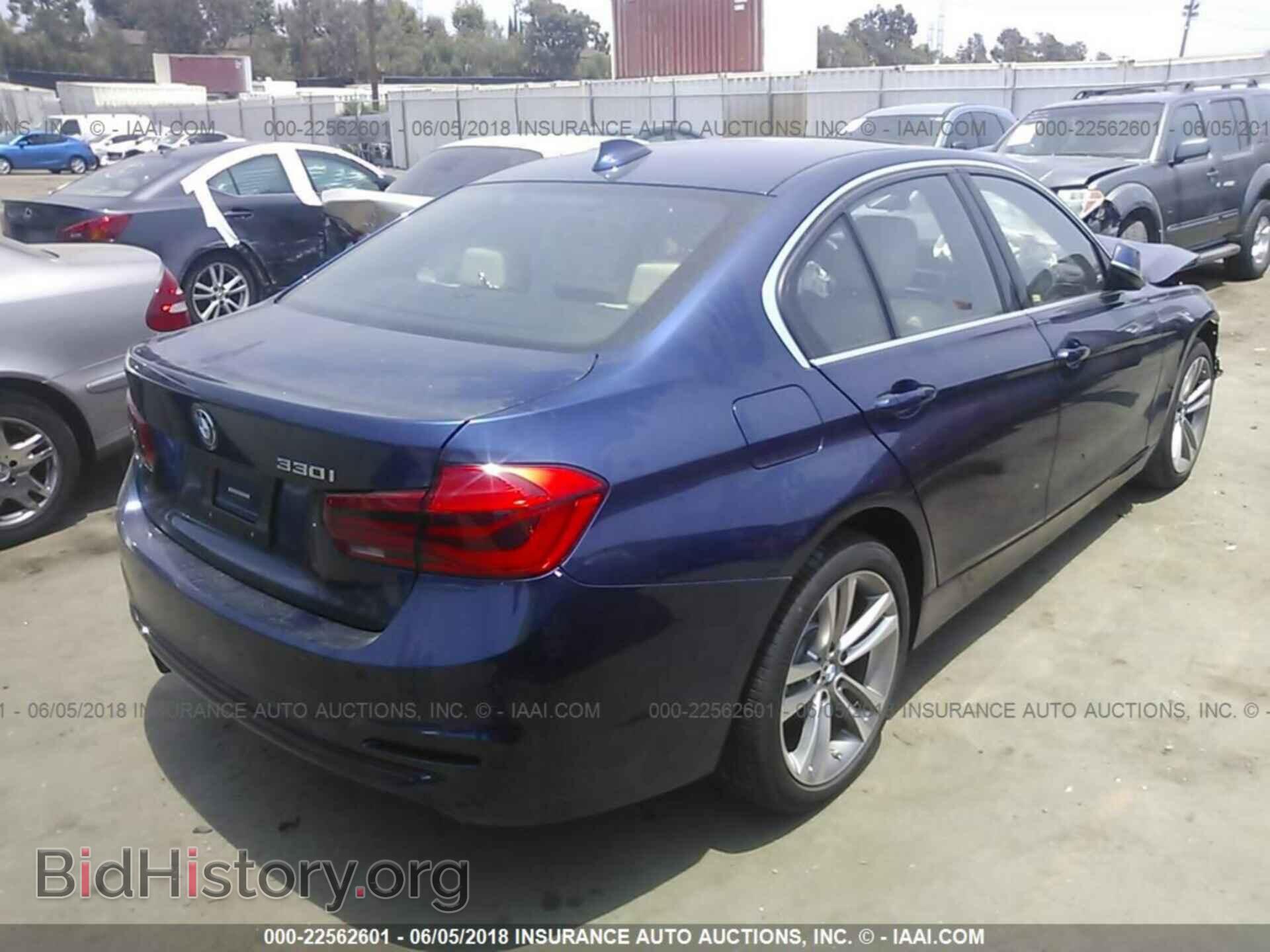 2017 Bmw 330 - VIN: WBA8B9G3XHNU53961 - Фото 4
