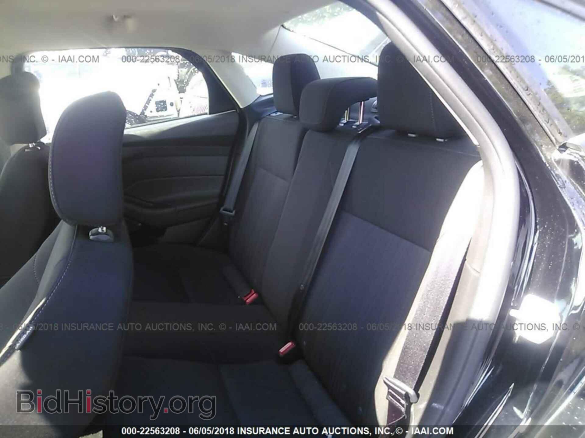 2017 Ford Focus - VIN: 1FADP3FE9HL336361 - Photo 8