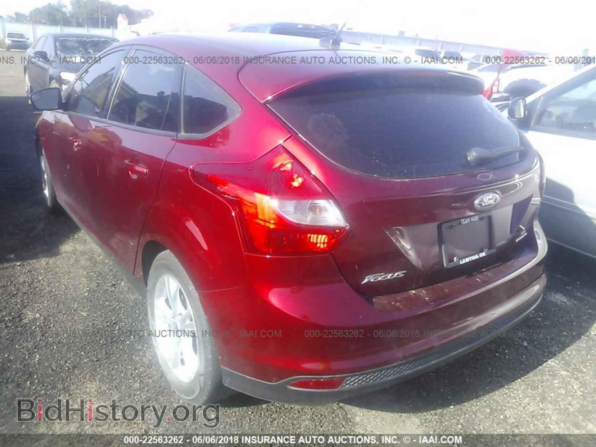 2013 Ford Focus - VIN: 1FADP3K24DL270873 - Фото 3