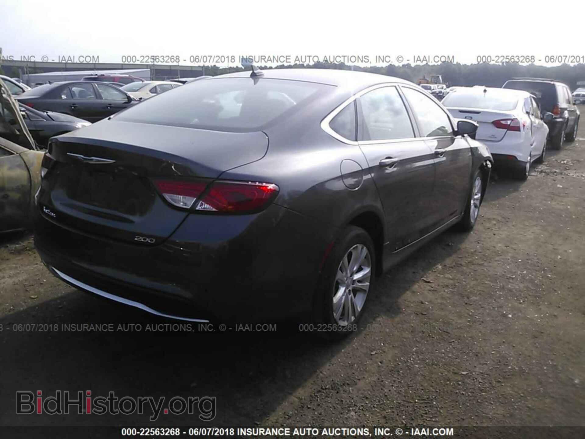 2016 Chrysler 200 - VIN: 1C3CCCAB7GN197580 - Фото 4