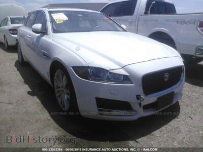 2016 Jaguar XF, белый — VIN SAJBE4BVXGCY03726, IAAI