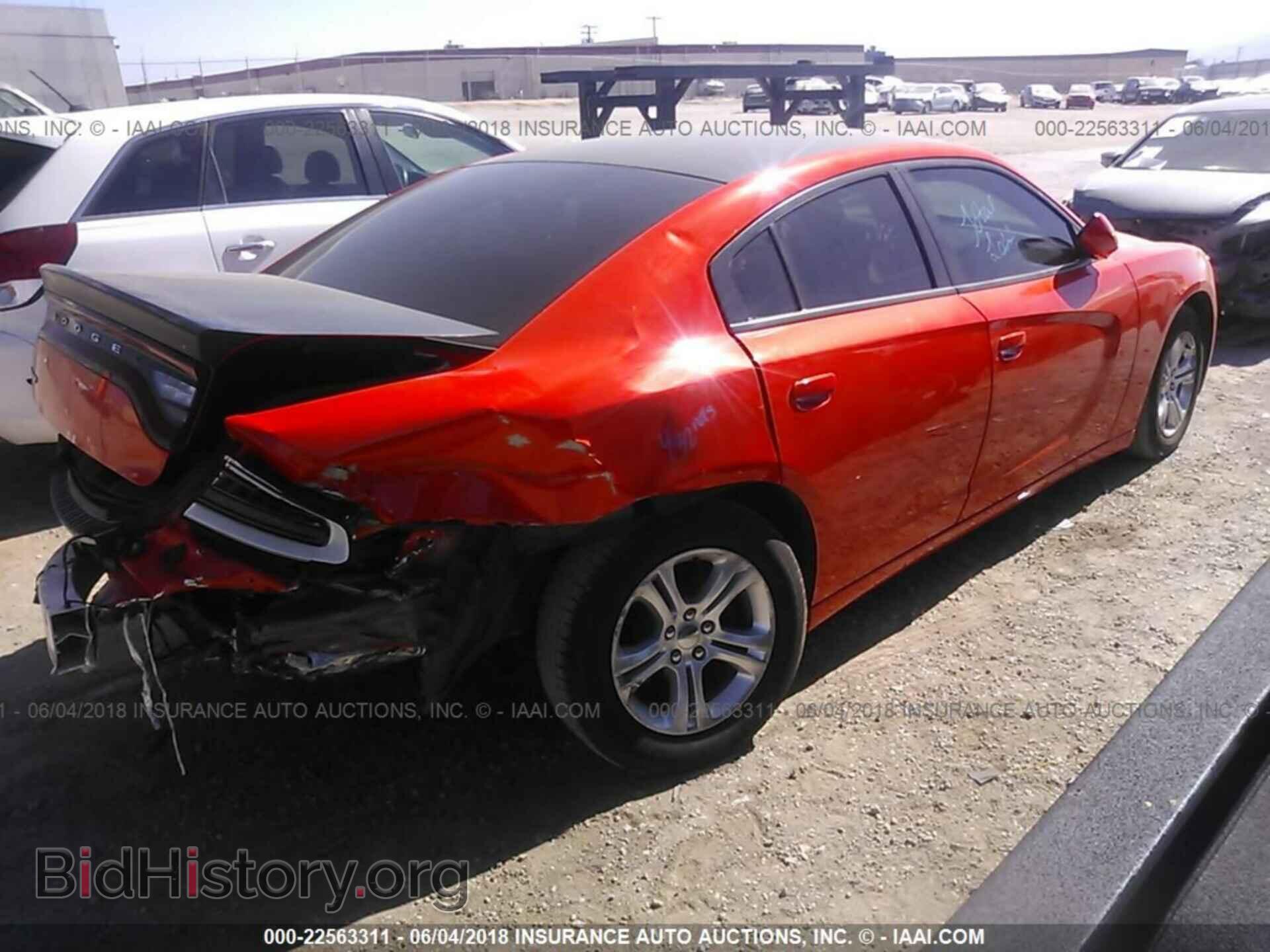 2017 Dodge Charger - VIN: 2C3CDXBG2HH617559 - Photo 4
