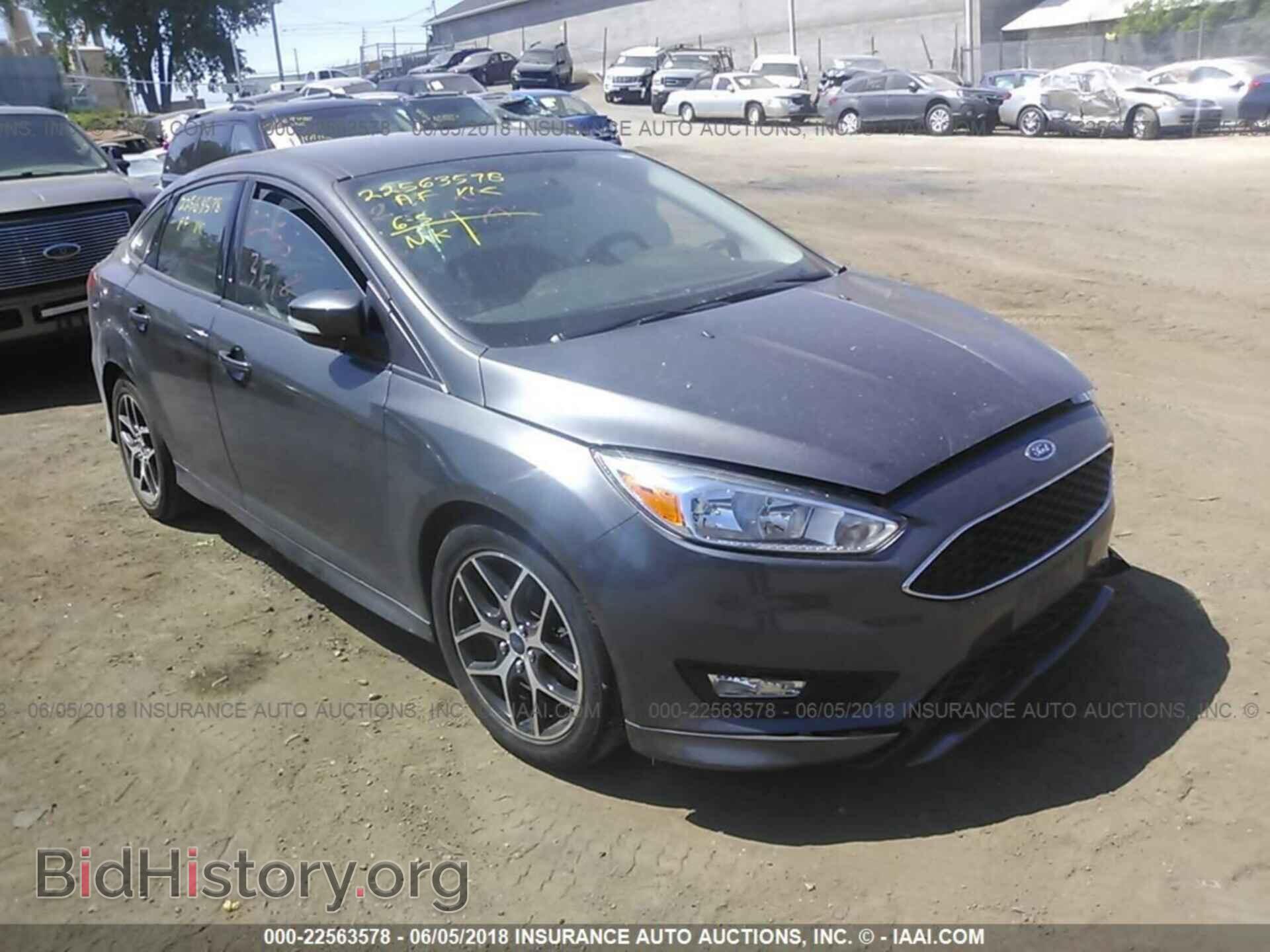 Photo 1FADP3FE6FL380105 - Ford Focus 2015