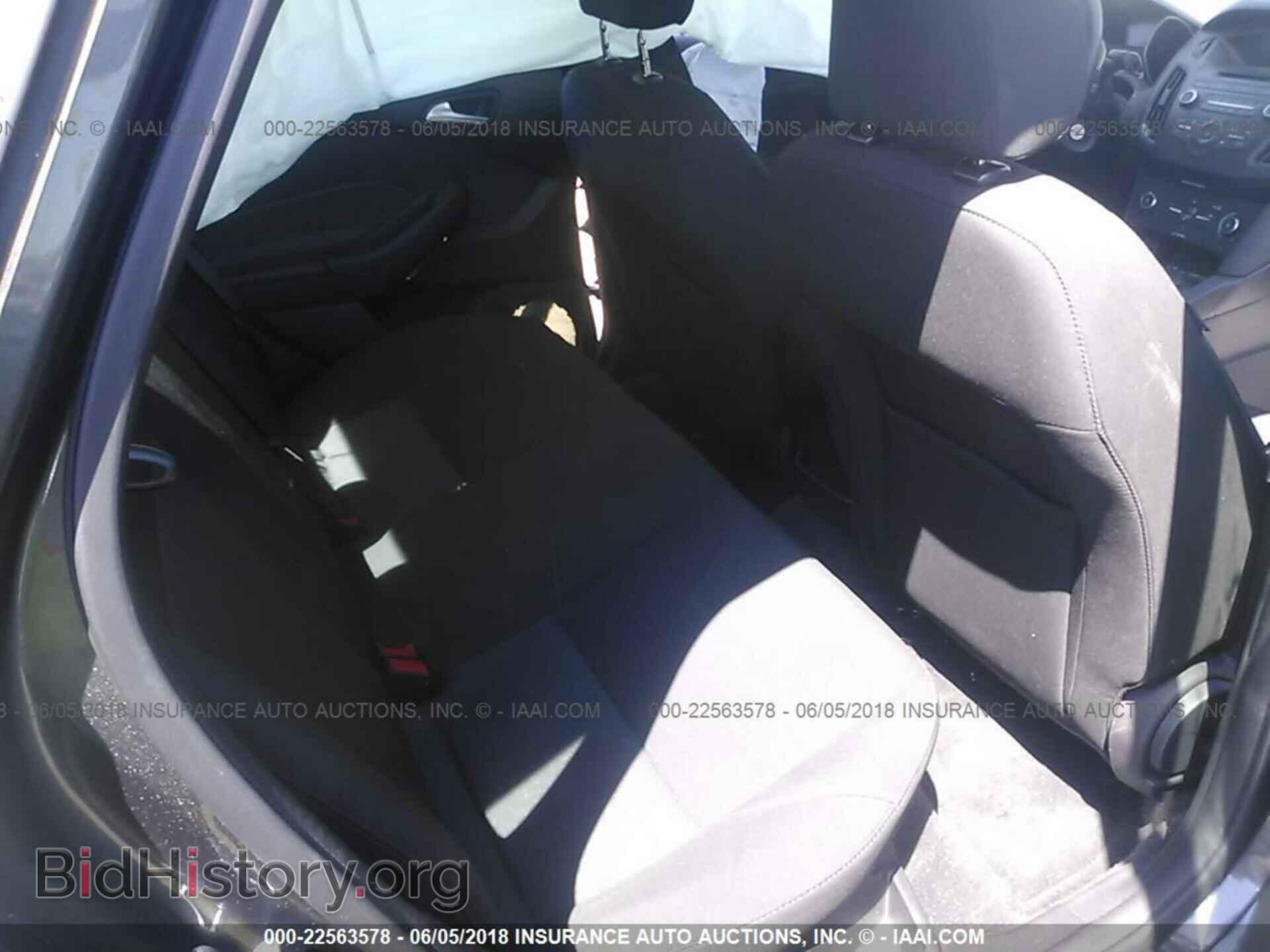 2015 Ford Focus - VIN: 1FADP3FE6FL380105 - Photo 8
