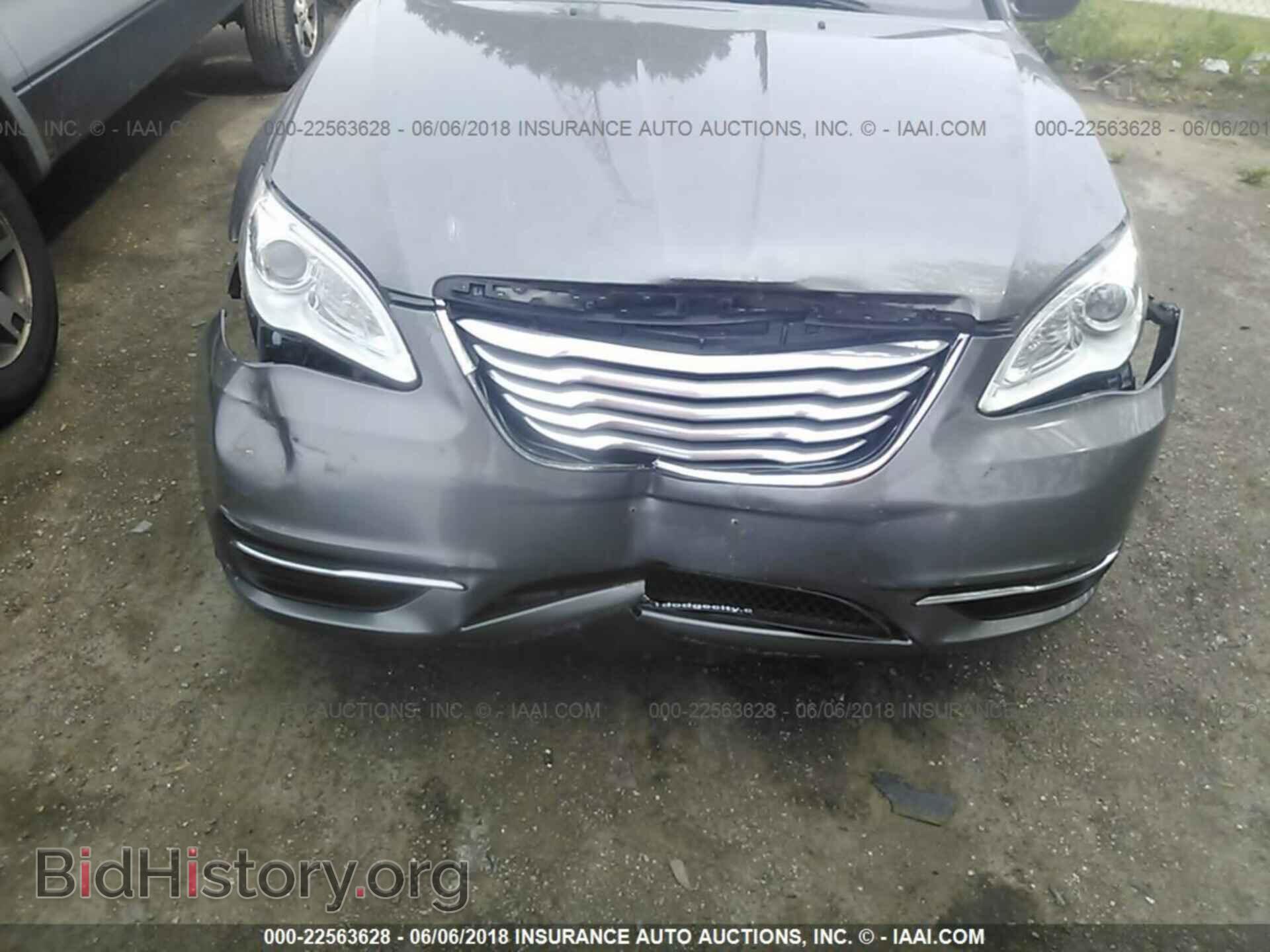 2013 Chrysler 200 - VIN: 1C3CCBBB2DN624345 - Photo 6