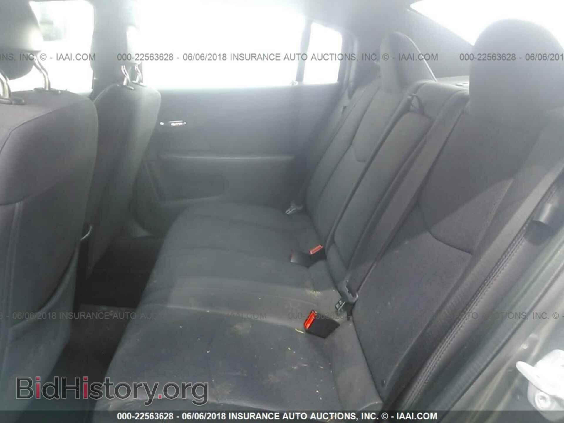 2013 Chrysler 200 - VIN: 1C3CCBBB2DN624345 - Photo 8