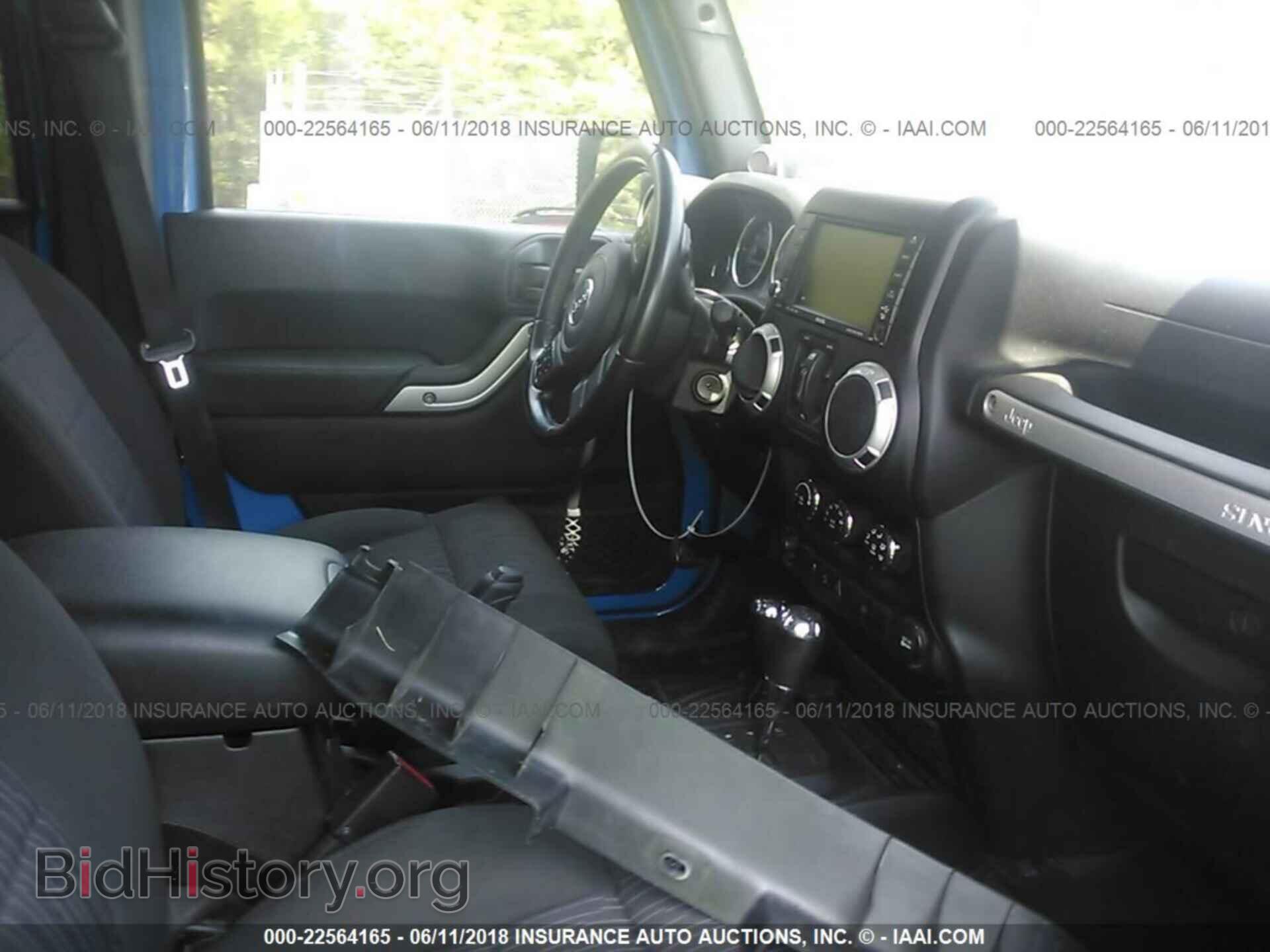 2011 Jeep Wrangler - VIN: 1J4BA5H18BL632370 - Фото 5