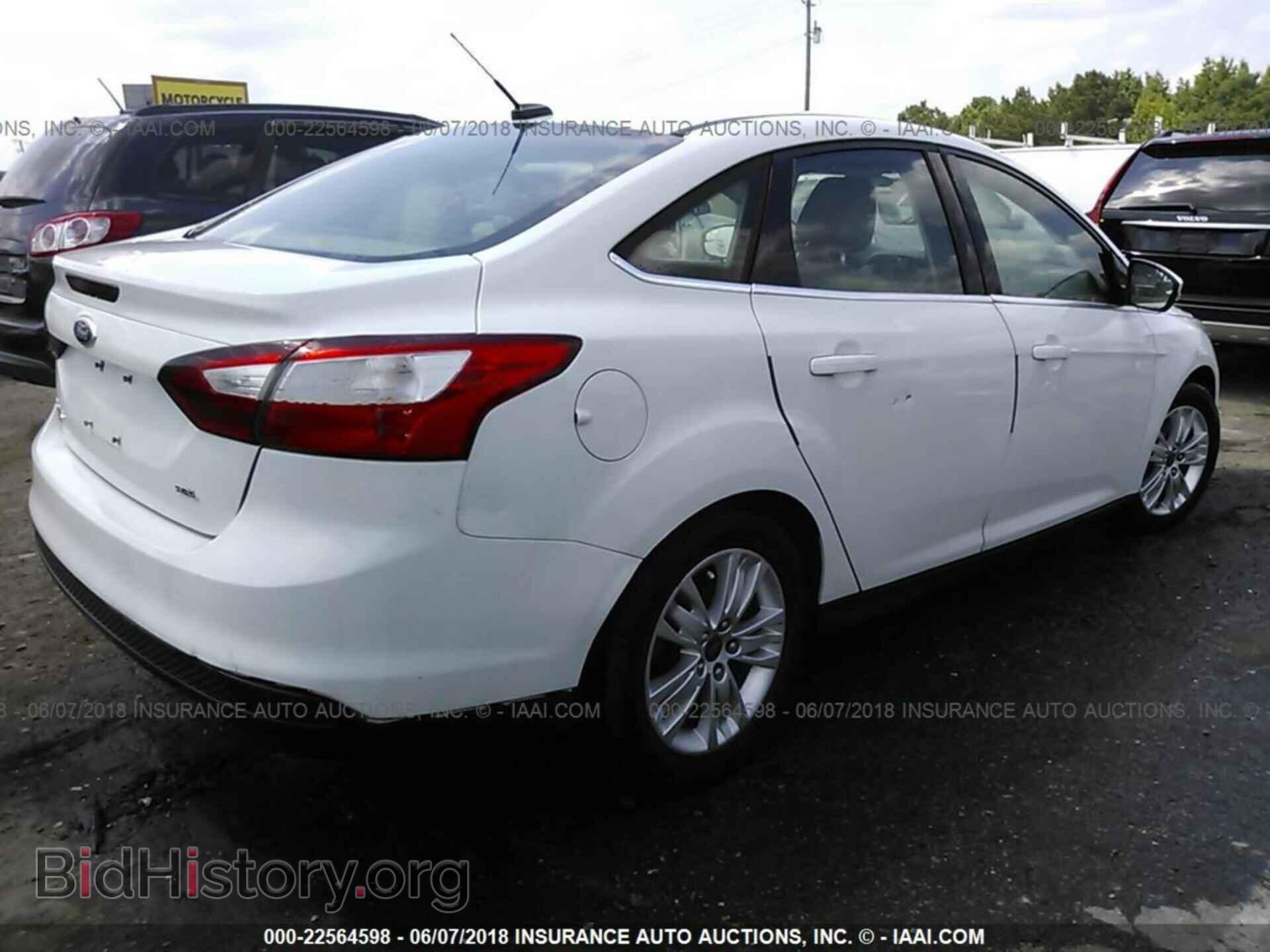 2012 Ford Focus - VIN: 1FAHP3H20CL197427 - Фото 4