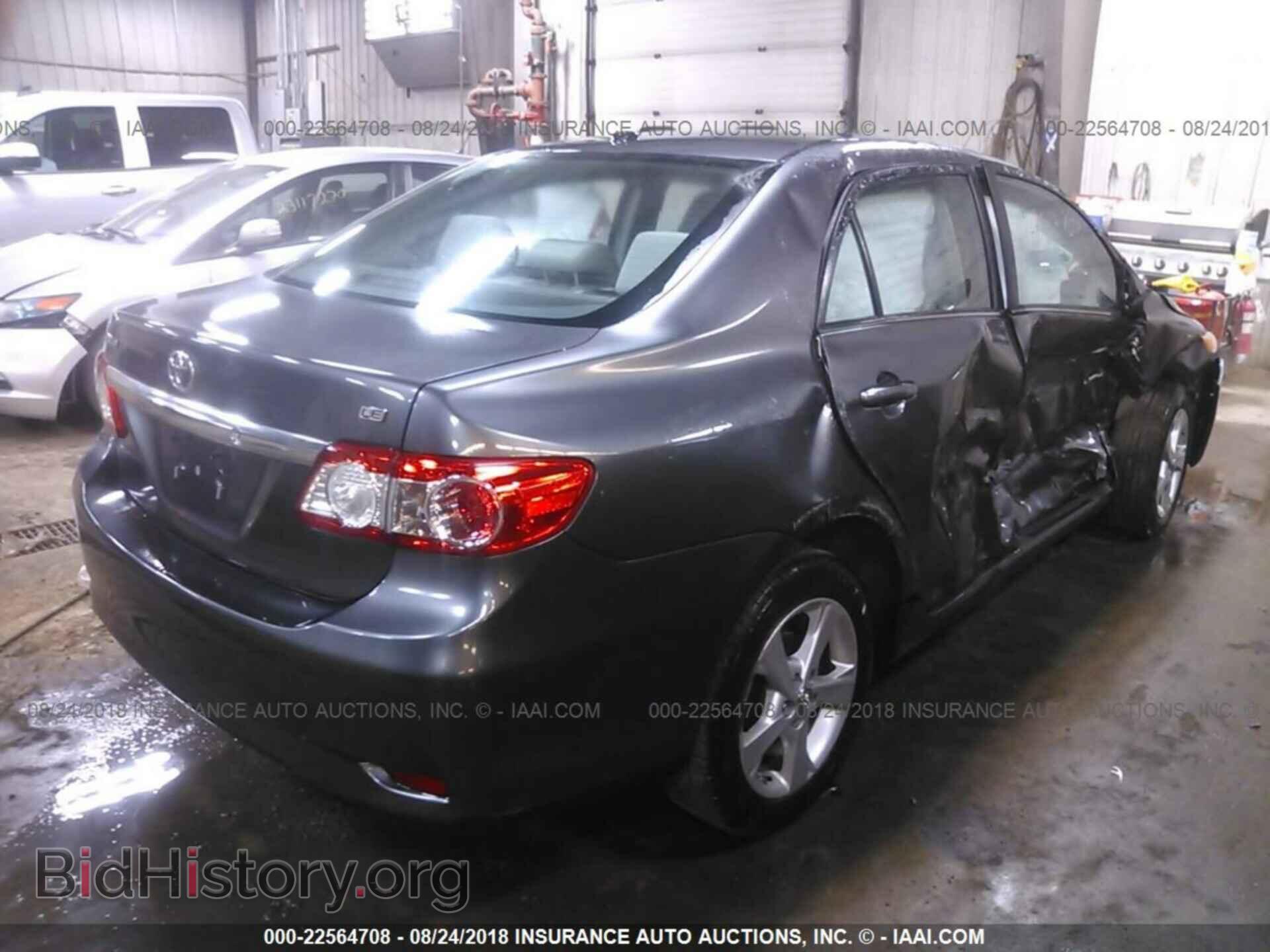 2013 Toyota Corolla - VIN: 5YFBU4EE8DP213833 - Photo 4
