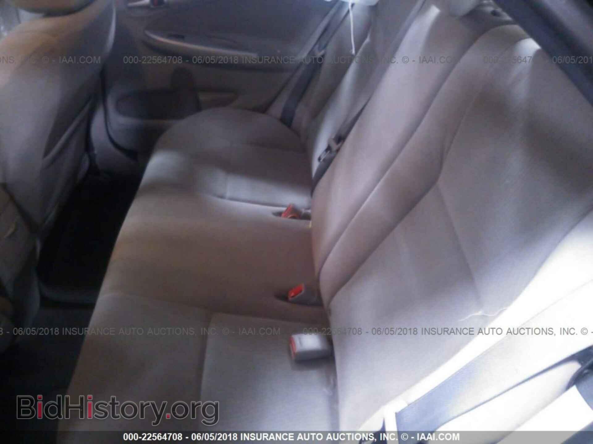 2013 Toyota Corolla - VIN: 5YFBU4EE8DP213833 - Photo 8