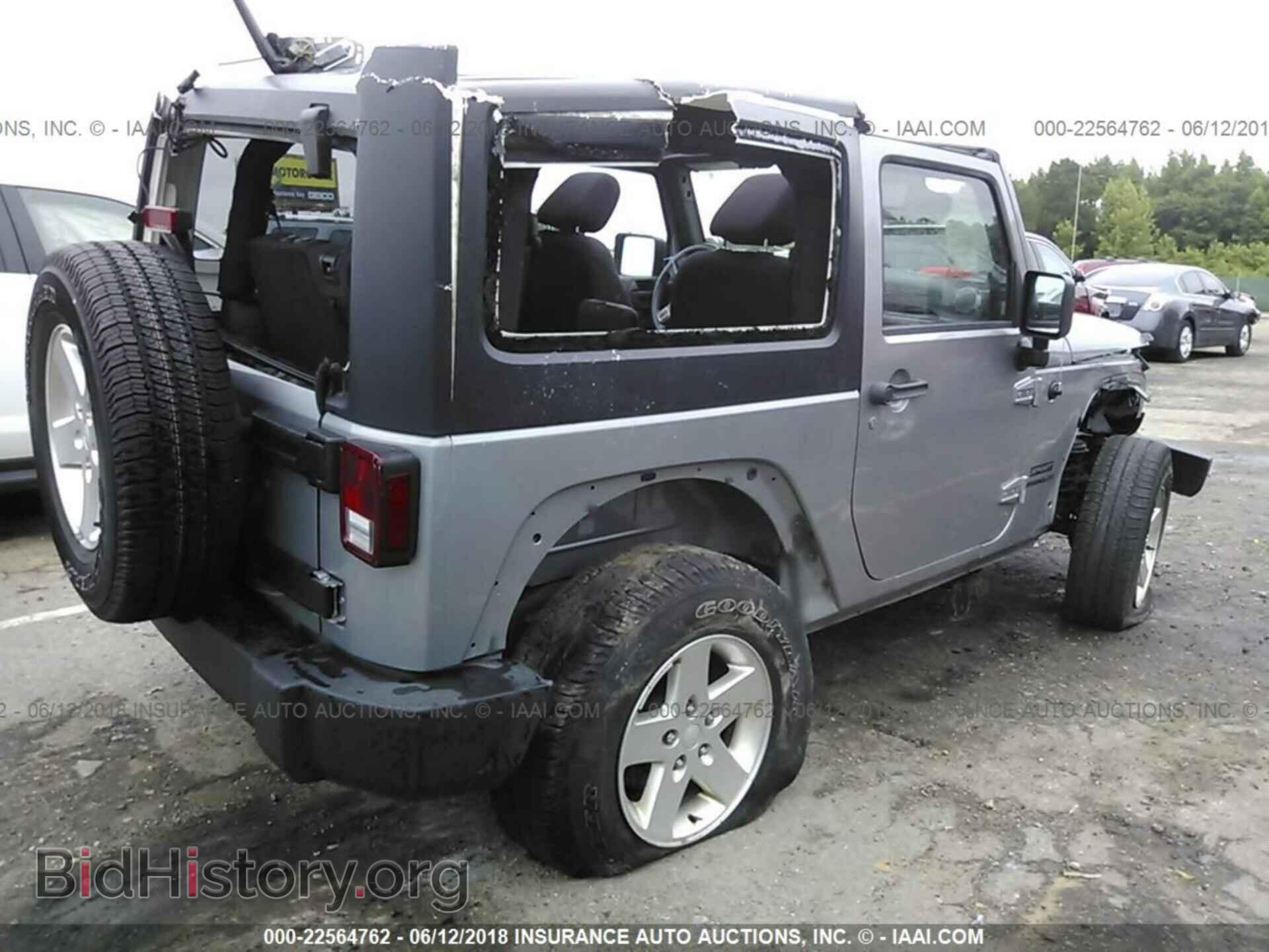 2013 Jeep Wrangler - VIN: 1C4AJWAG2DL631689 - Фото 4
