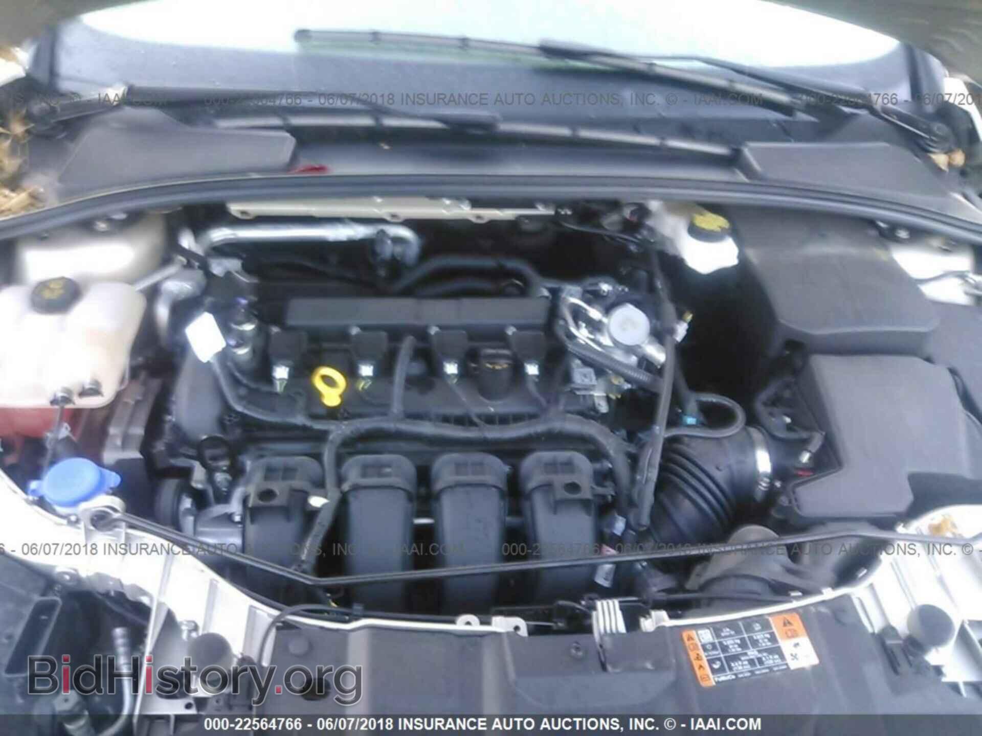 2017 Ford Focus - VIN: 1FADP3F2XHL328520 - Photo 10