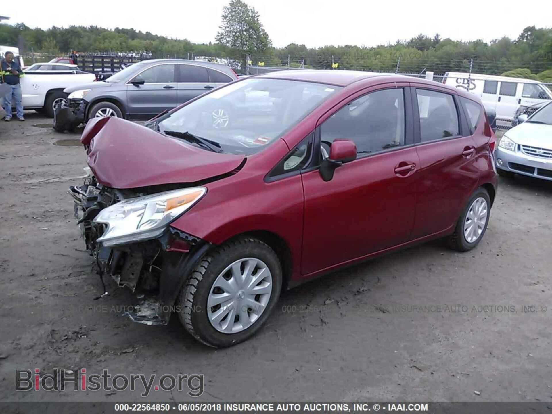 2014 Nissan Versa note - VIN: 3N1CE2CP8EL372380 - Фото 2