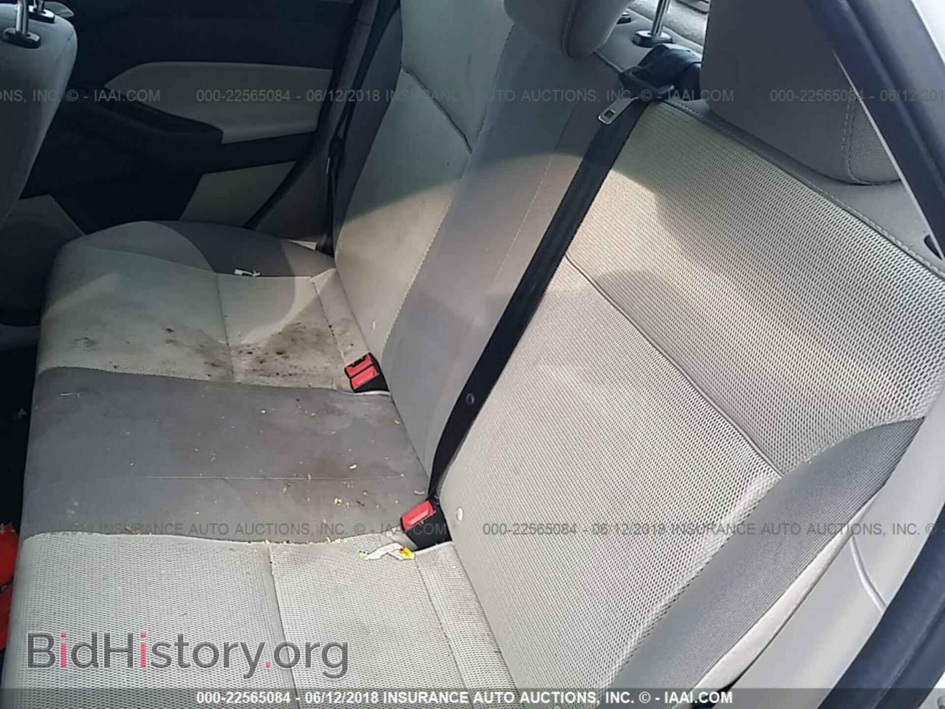 2014 Ford Focus - VIN: 1FADP3F29EL398828 - Photo 8