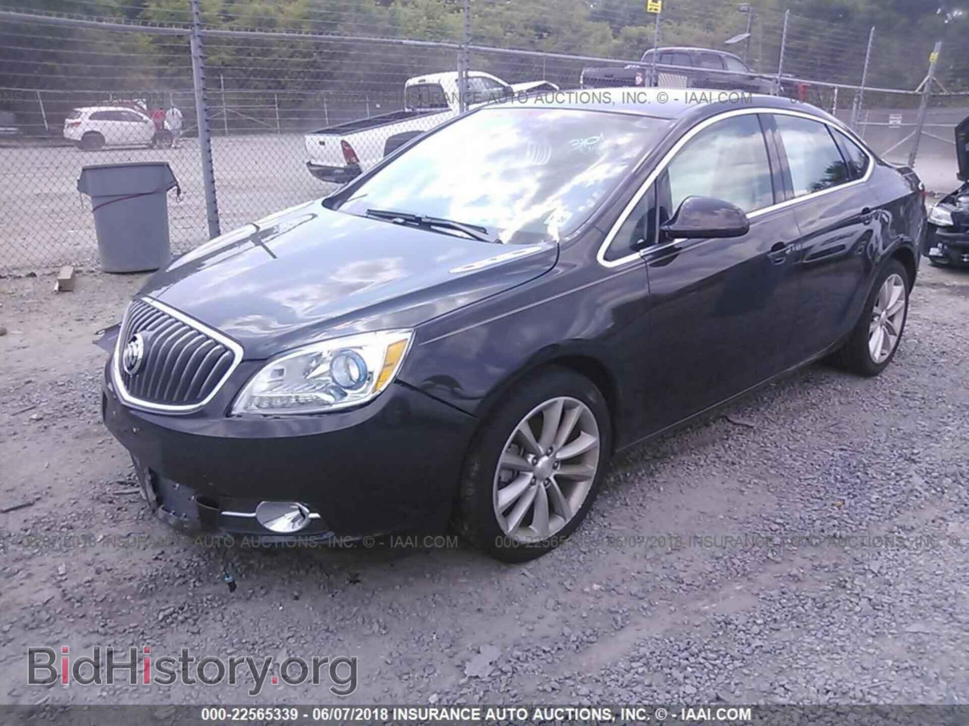 2016 Buick Verano - VIN: 1G4PR5SK5G4101727 - Фото 2