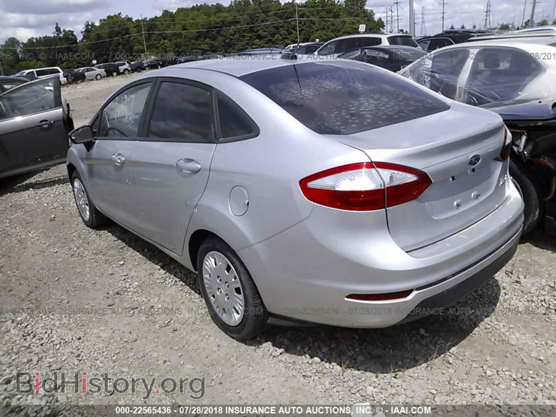 2014 Ford Fiesta - VIN: 3FADP4AJ2EM243928 - Фото 3