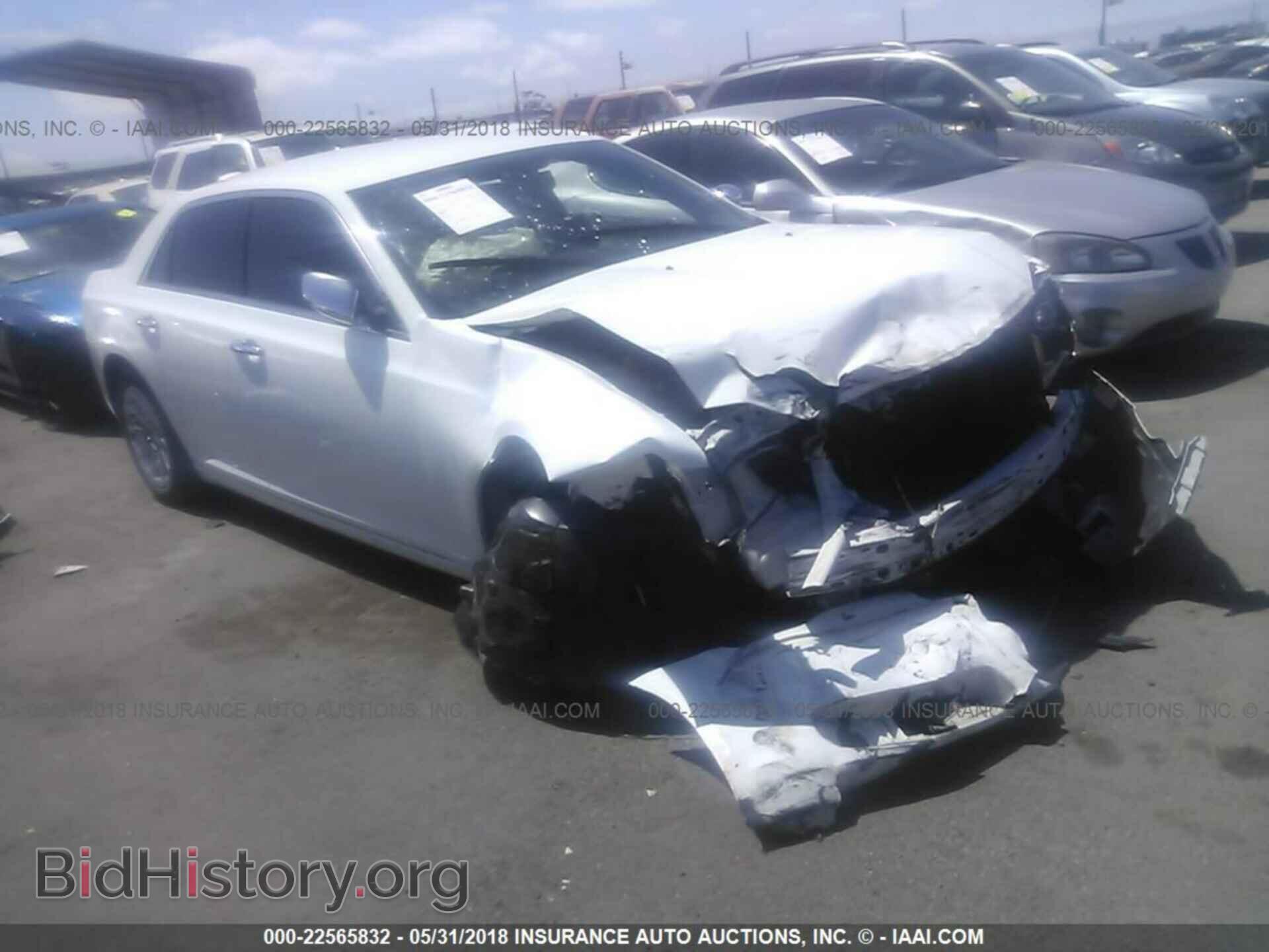 Фотография 2C3CCAEG5EH379844 - Chrysler 300c 2014