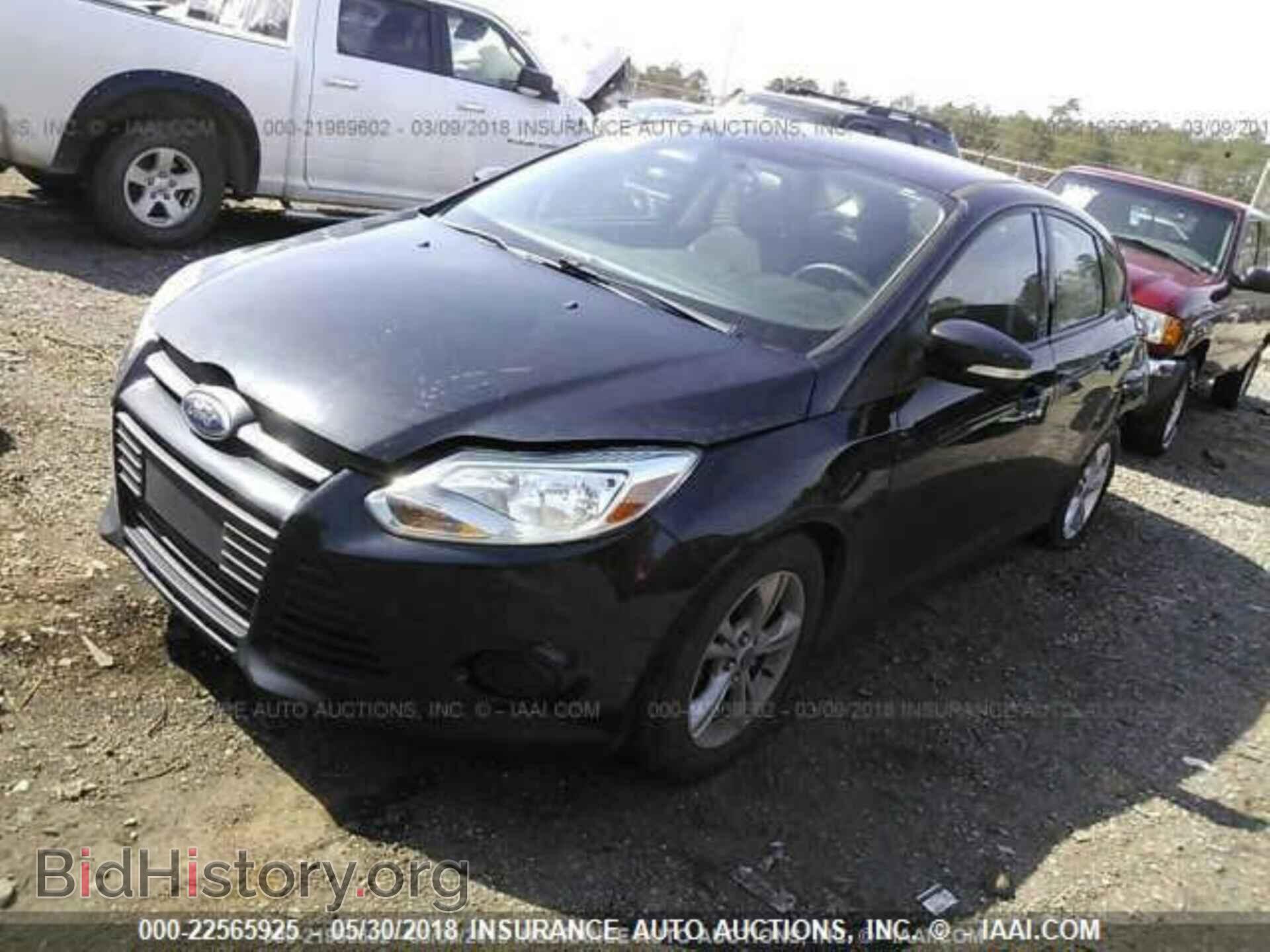 2014 Ford Focus - VIN: 1FADP3K26EL172493 - Photo 2