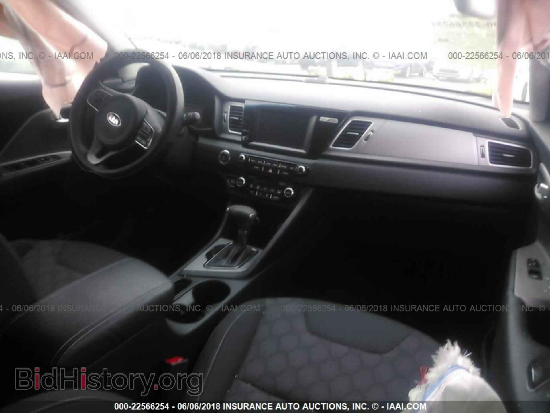 2017 Kia Niro - VIN: KNDCB3LC3H5098079 - Фото 5