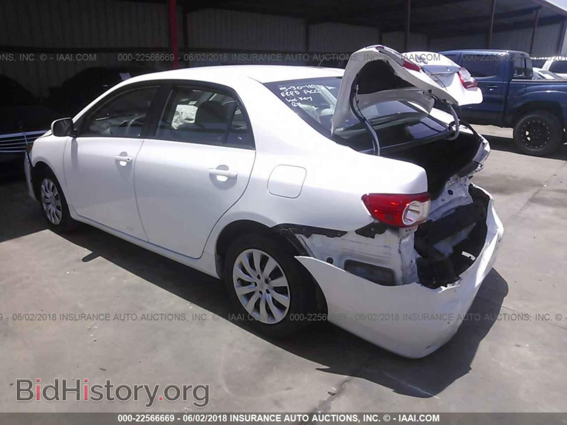 2013 Toyota Corolla - VIN: 5YFBU4EE0DP198681 - Photo 3