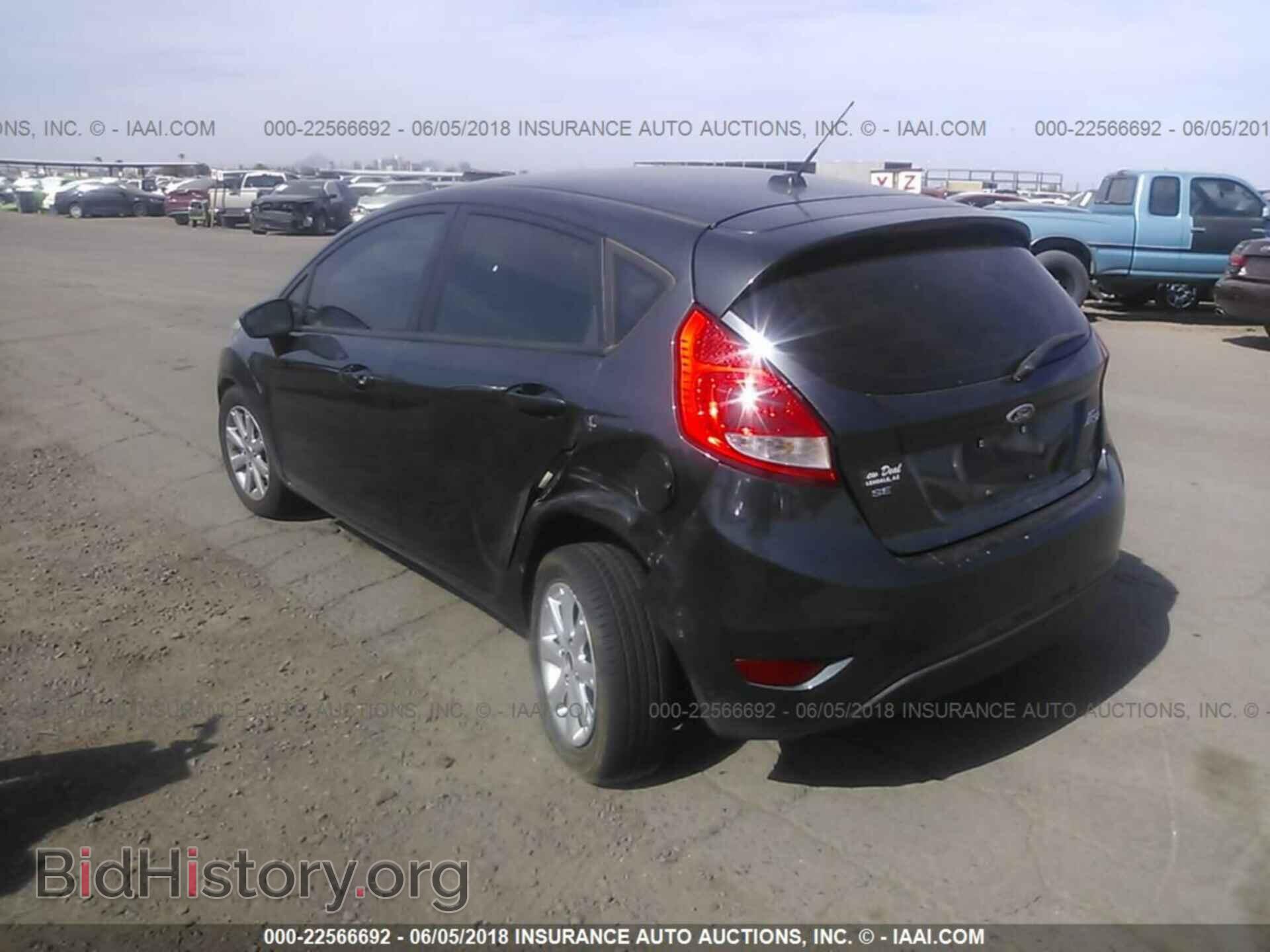 2011 Ford Fiesta - VIN: 3FADP4EJXBM122098 - Фото 3