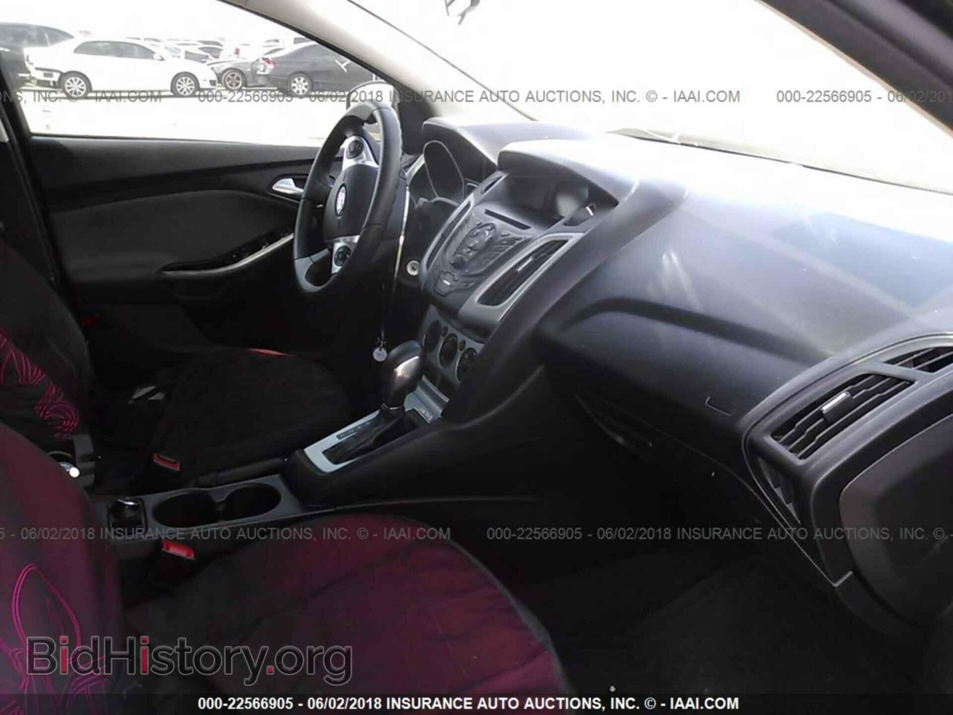 2014 Ford Focus - VIN: 1FADP3F29EL253725 - Фото 5