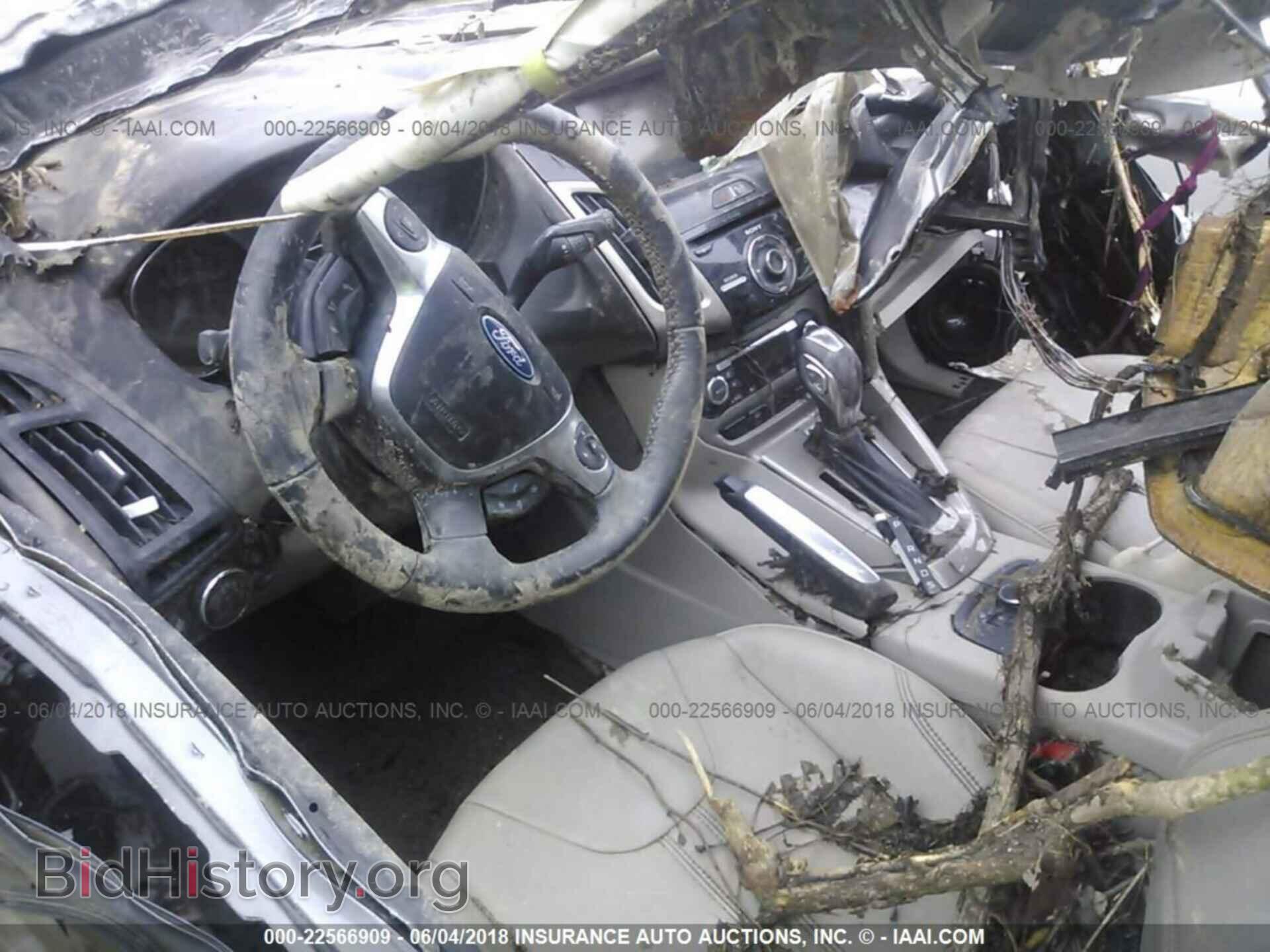 2012 Ford Focus - VIN: 1FAHP3M28CL209698 - Фото 5