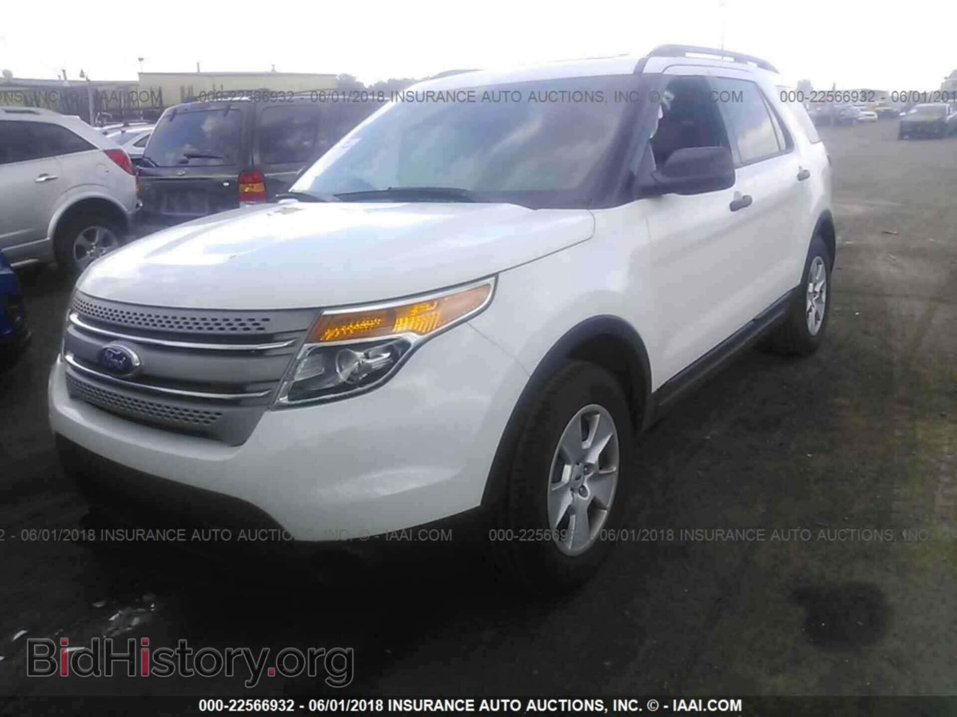 2013 Ford Explorer - VIN: 1FM5K7B80DGA44892 - Photo 2