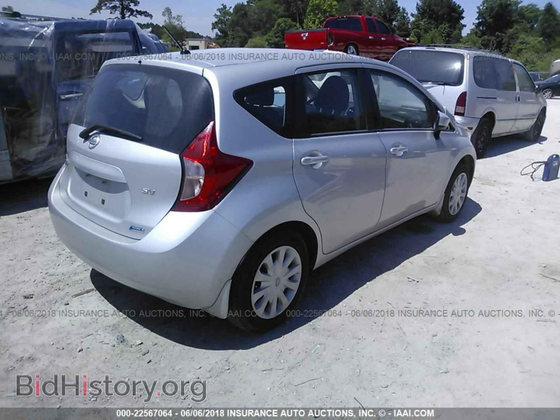 2015 Nissan Versa note - VIN: 3N1CE2CPXFL423315 - Photo 4