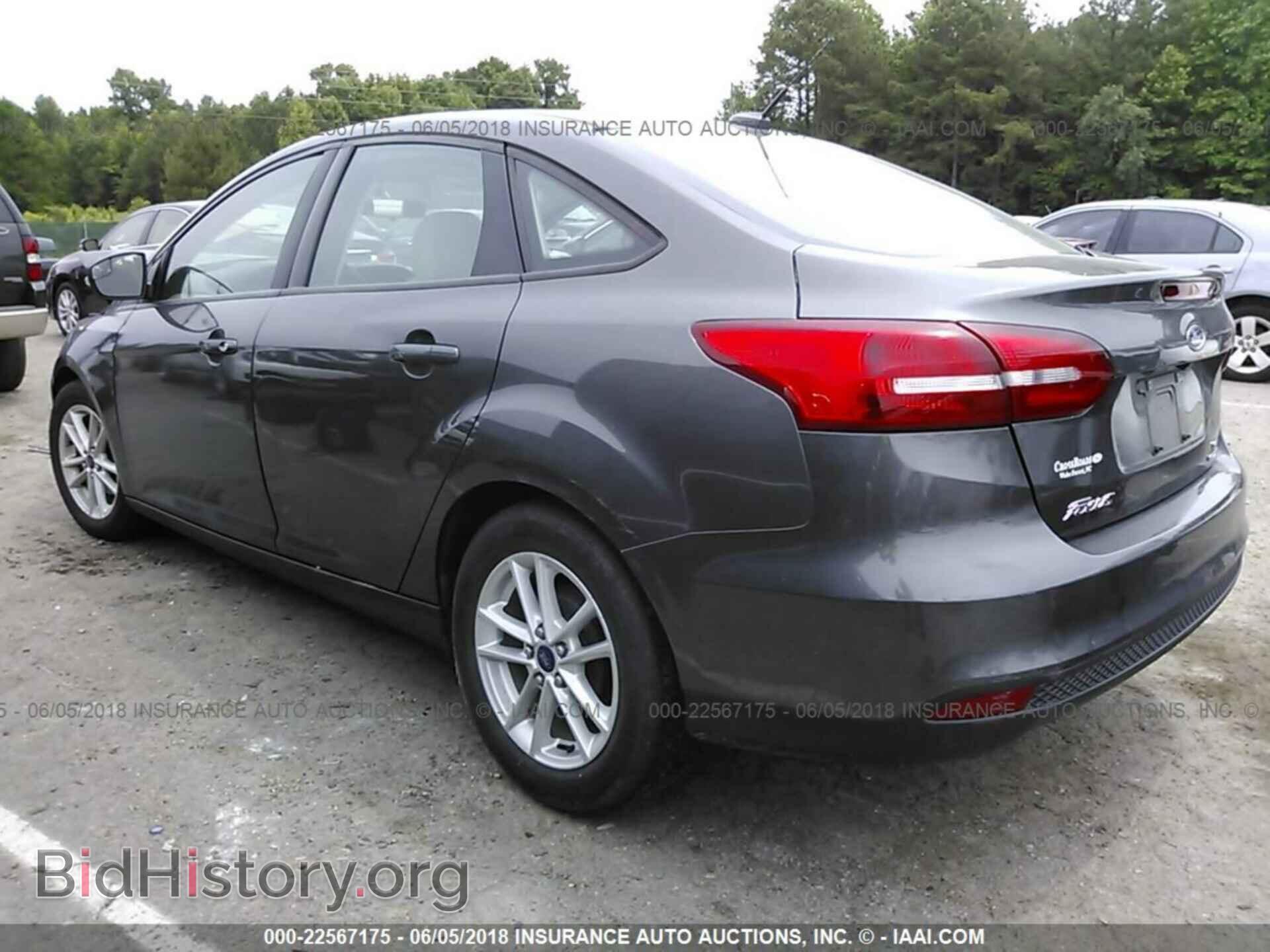 2015 Ford Focus - VIN: 1FADP3F21FL291838 - Photo 3