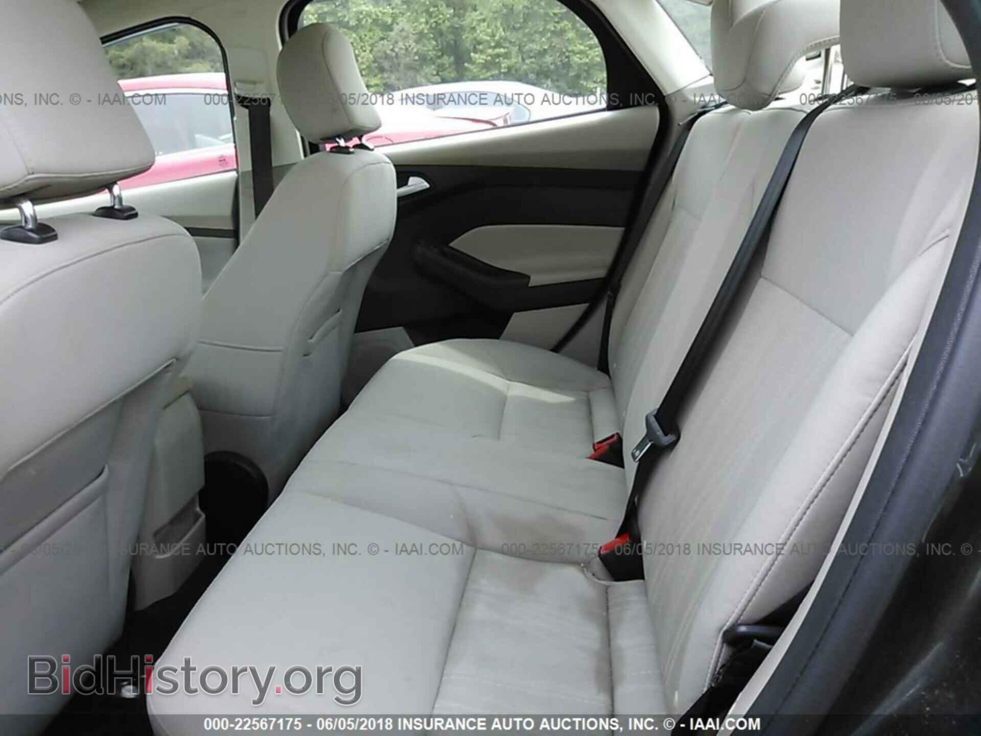 2015 Ford Focus - VIN: 1FADP3F21FL291838 - Photo 8