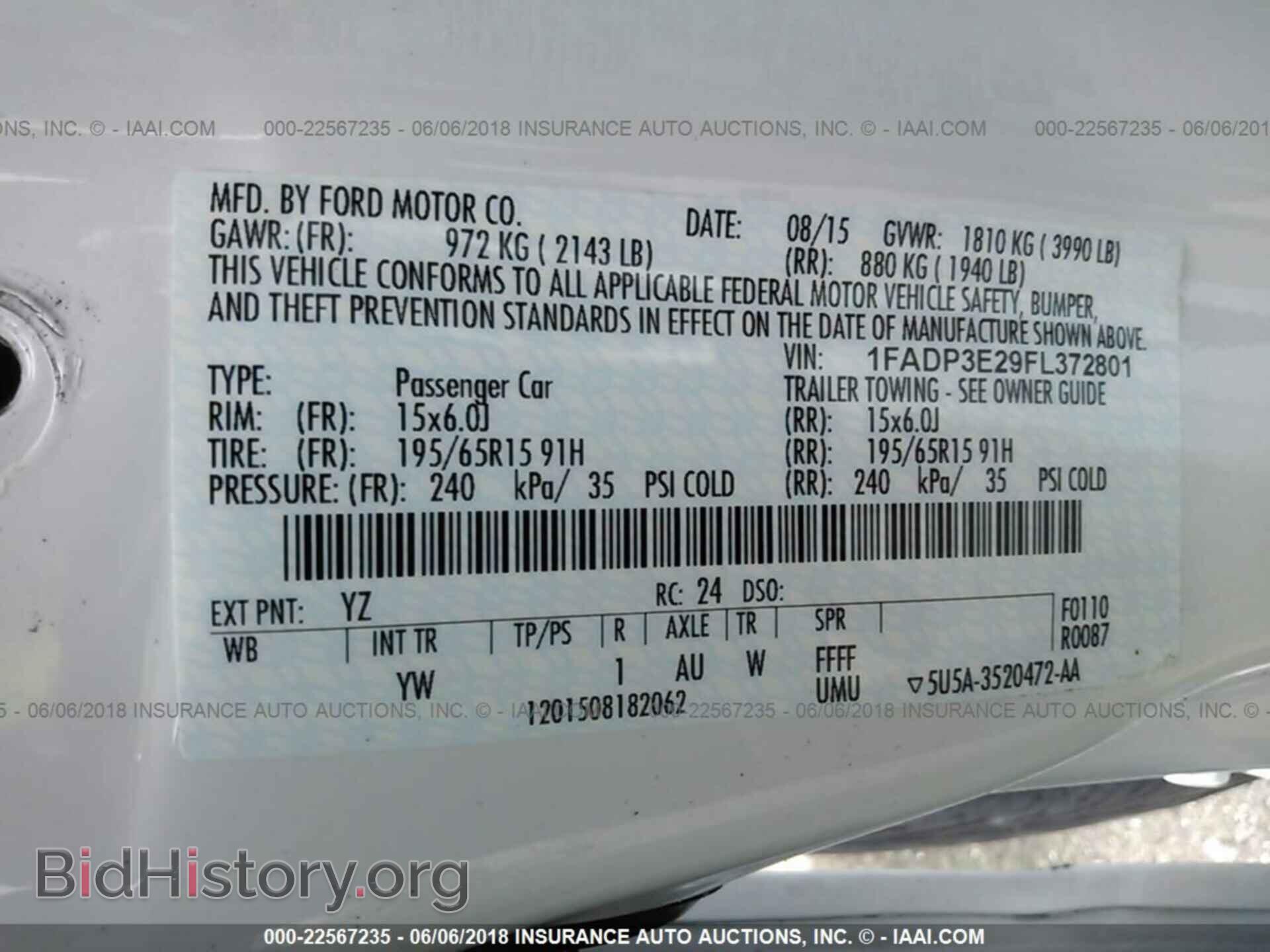 2015 Ford Focus - VIN: 1FADP3E29FL372801 - Photo 9