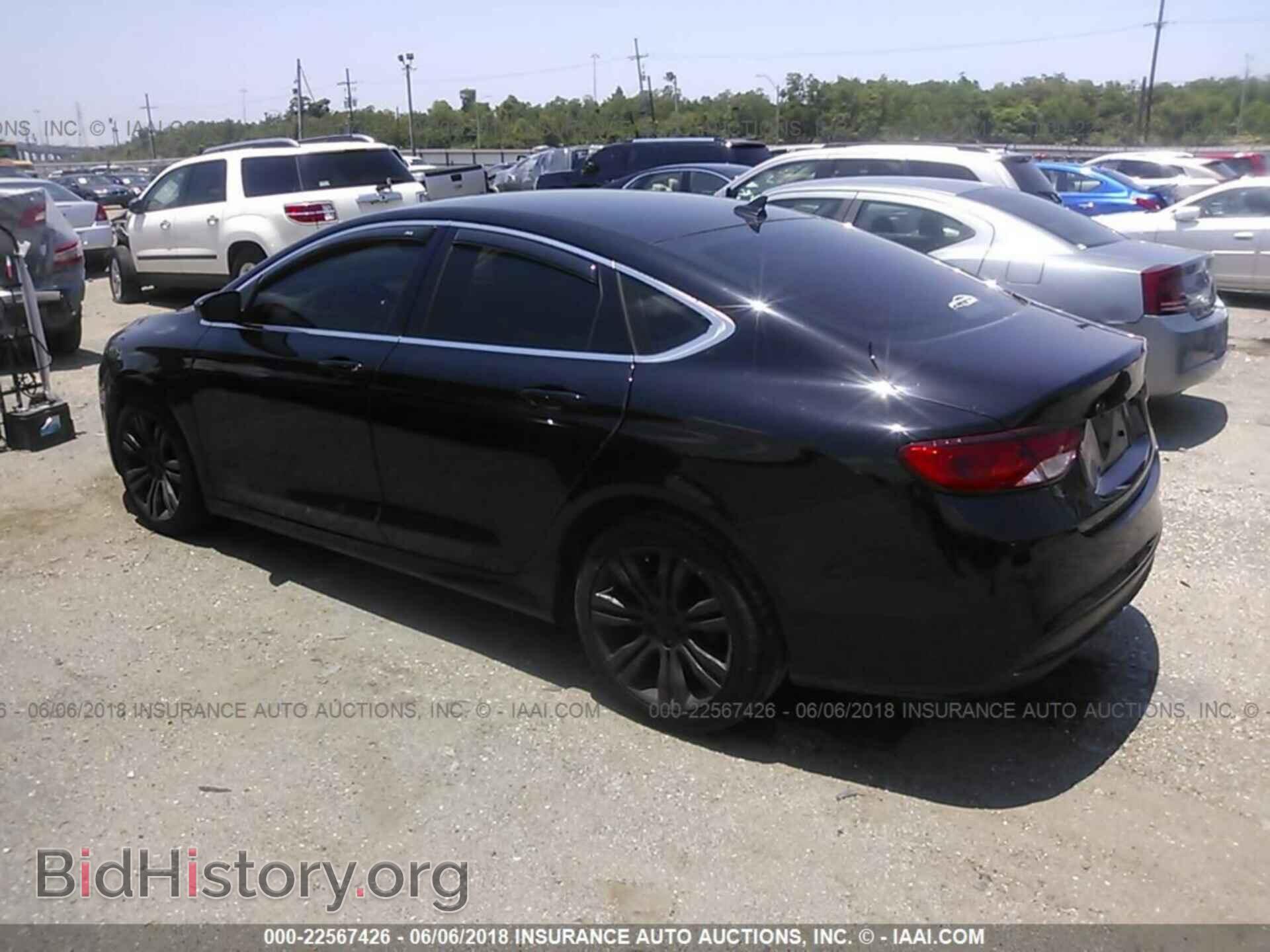 2015 Chrysler 200 - VIN: 1C3CCCAB6FN651588 - Photo 3