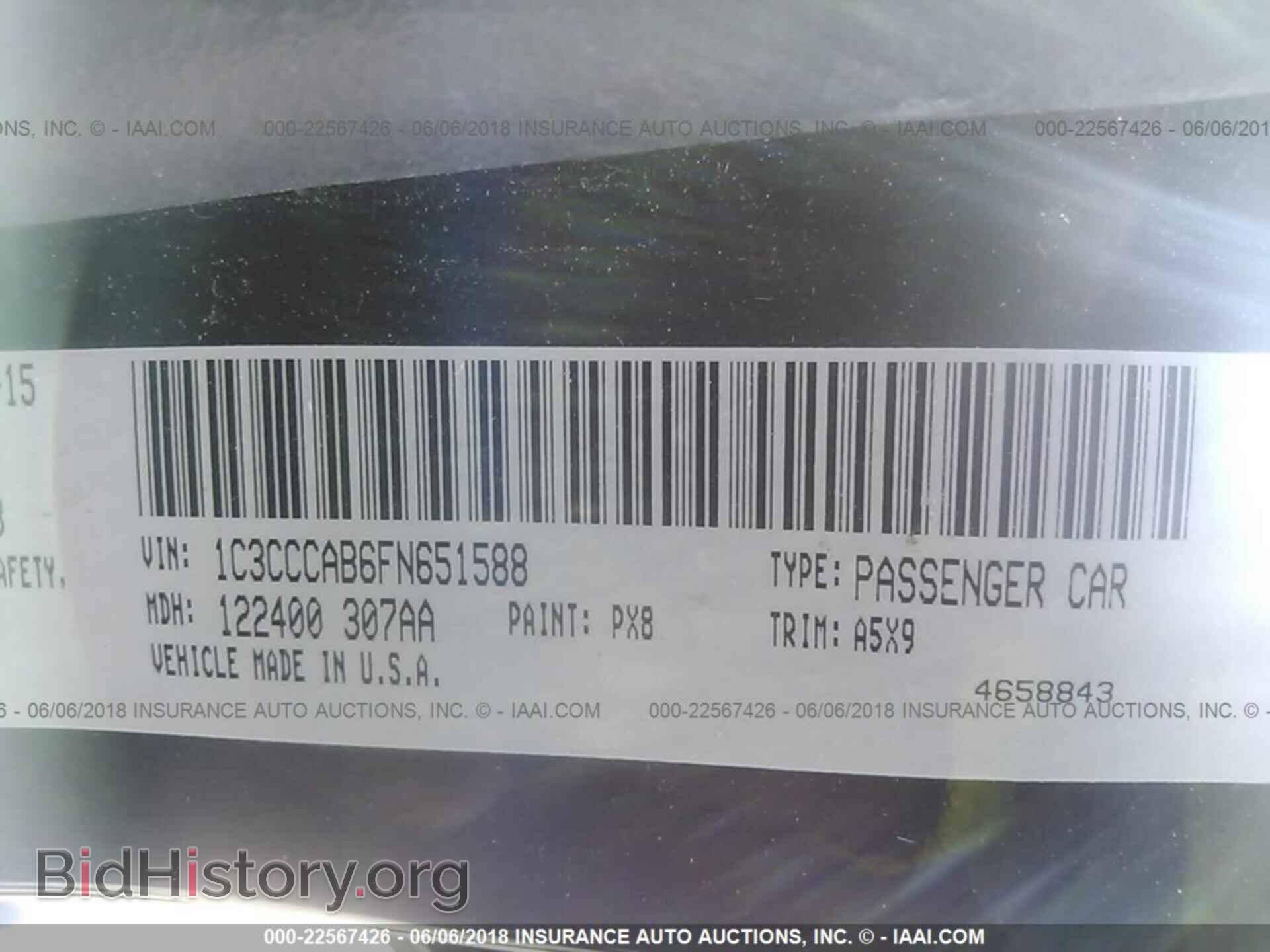 2015 Chrysler 200 - VIN: 1C3CCCAB6FN651588 - Photo 9