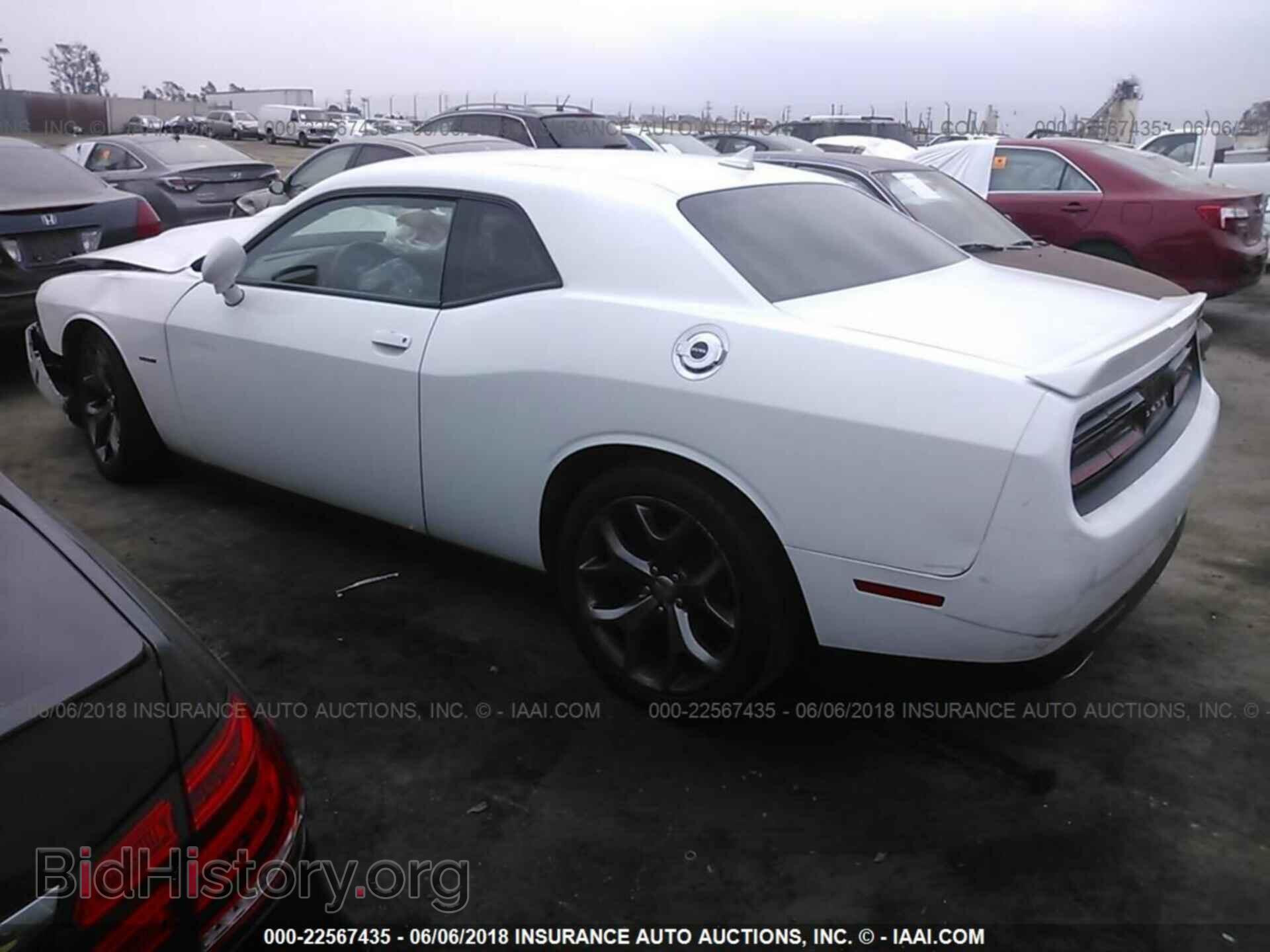 2015 Dodge Challenger - VIN: 2C3CDZAT8FH782720 - Photo 3