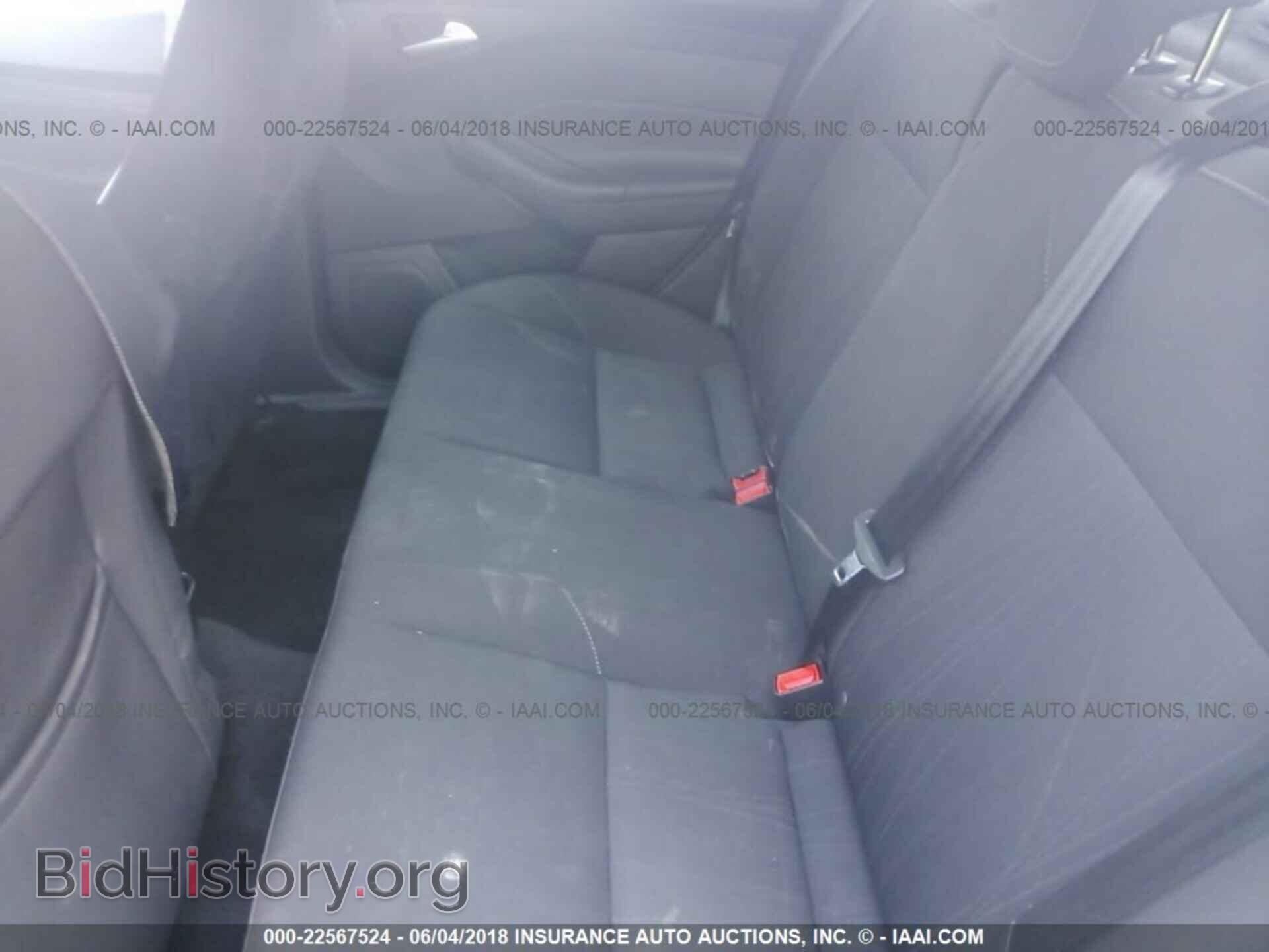 2016 Ford Focus - VIN: 1FADP3F24GL255210 - Photo 8