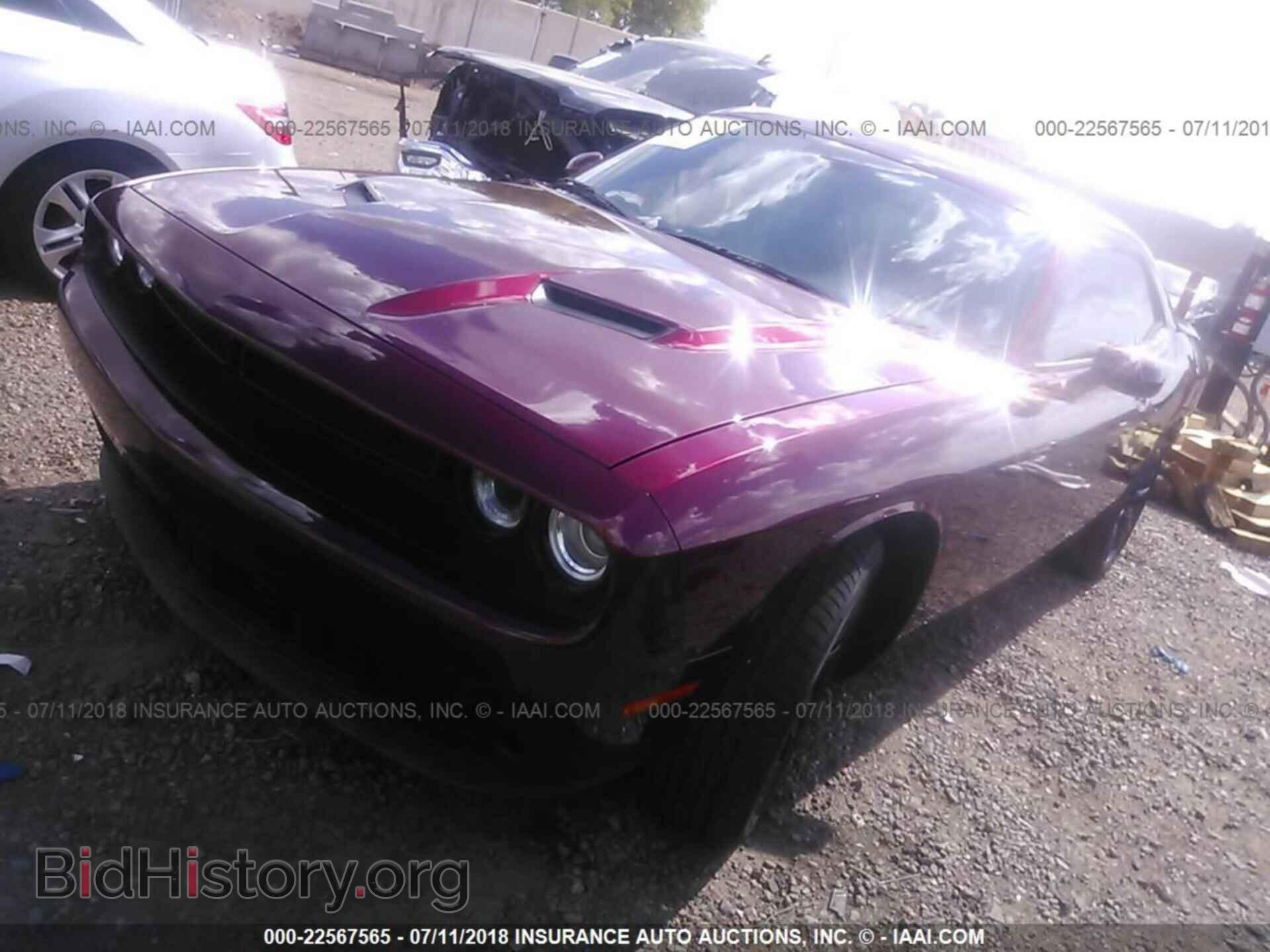 2018 Dodge Challenger - VIN: 2C3CDZAG3JH184062 - Photo 2