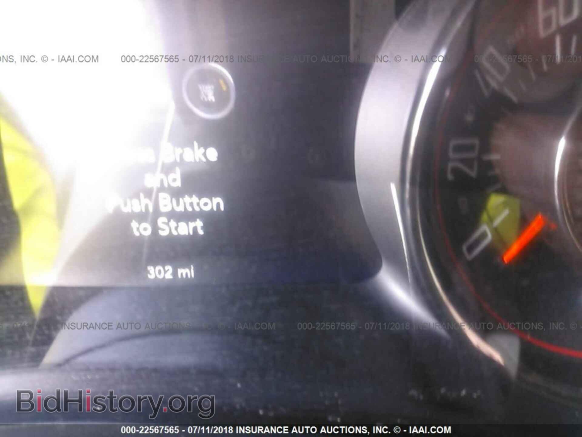 2018 Dodge Challenger - VIN: 2C3CDZAG3JH184062 - Photo 7